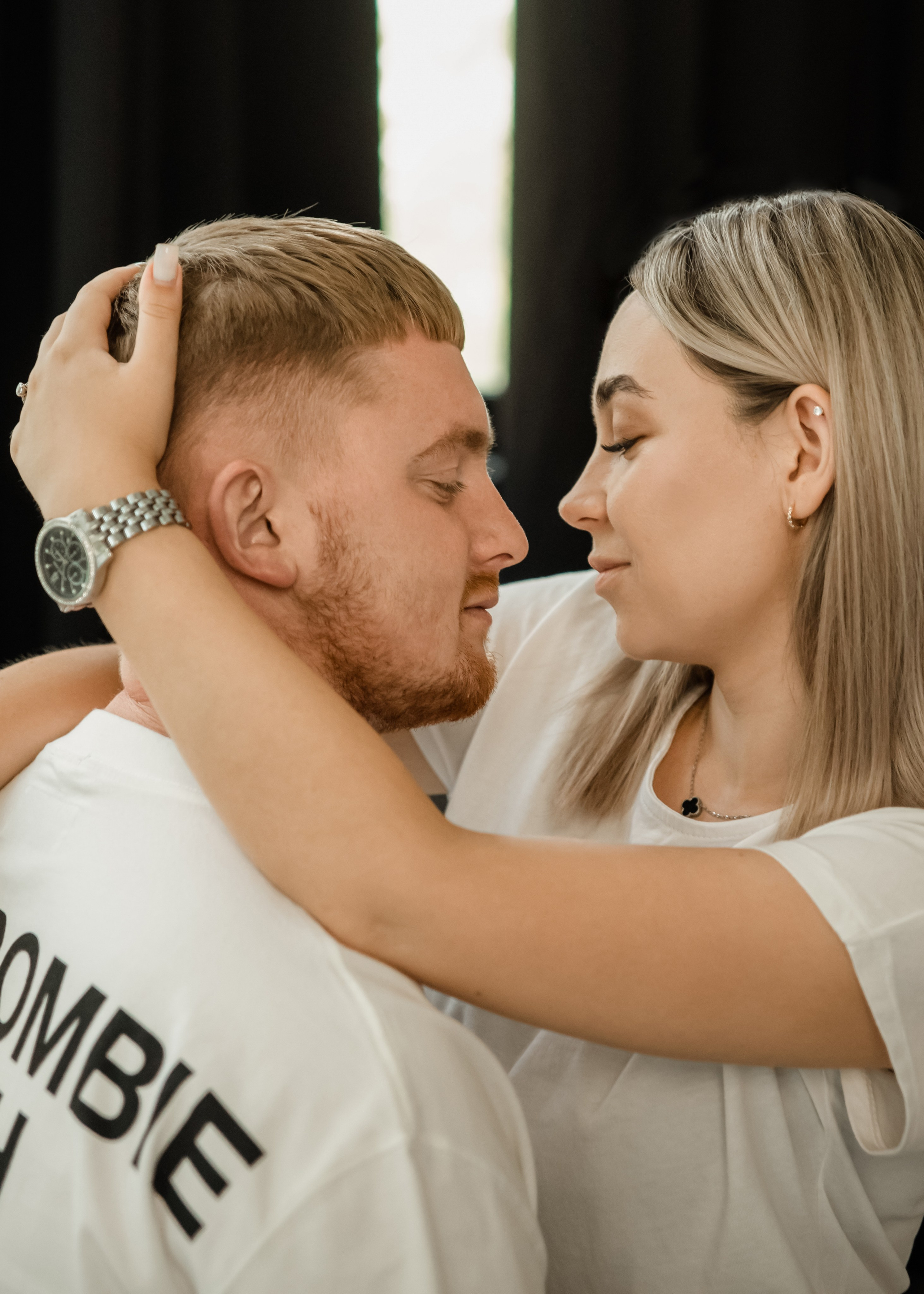 Ваня и Карина. ФОТОГРАФ КИШИНЁВ.ПОРТРЕТ.ИНДИВИДУАЛЬНАЯ ФОТОСЕССИЯ.БИЗНЕС ПОРТРЕТ.СЕМЕЙНАЯ ФОТОСЕССИЯ.БЕРЕМЕННОСТЬ.КРЕЩЕНИЕ.МОЛДОВА, КИШИНЁВ