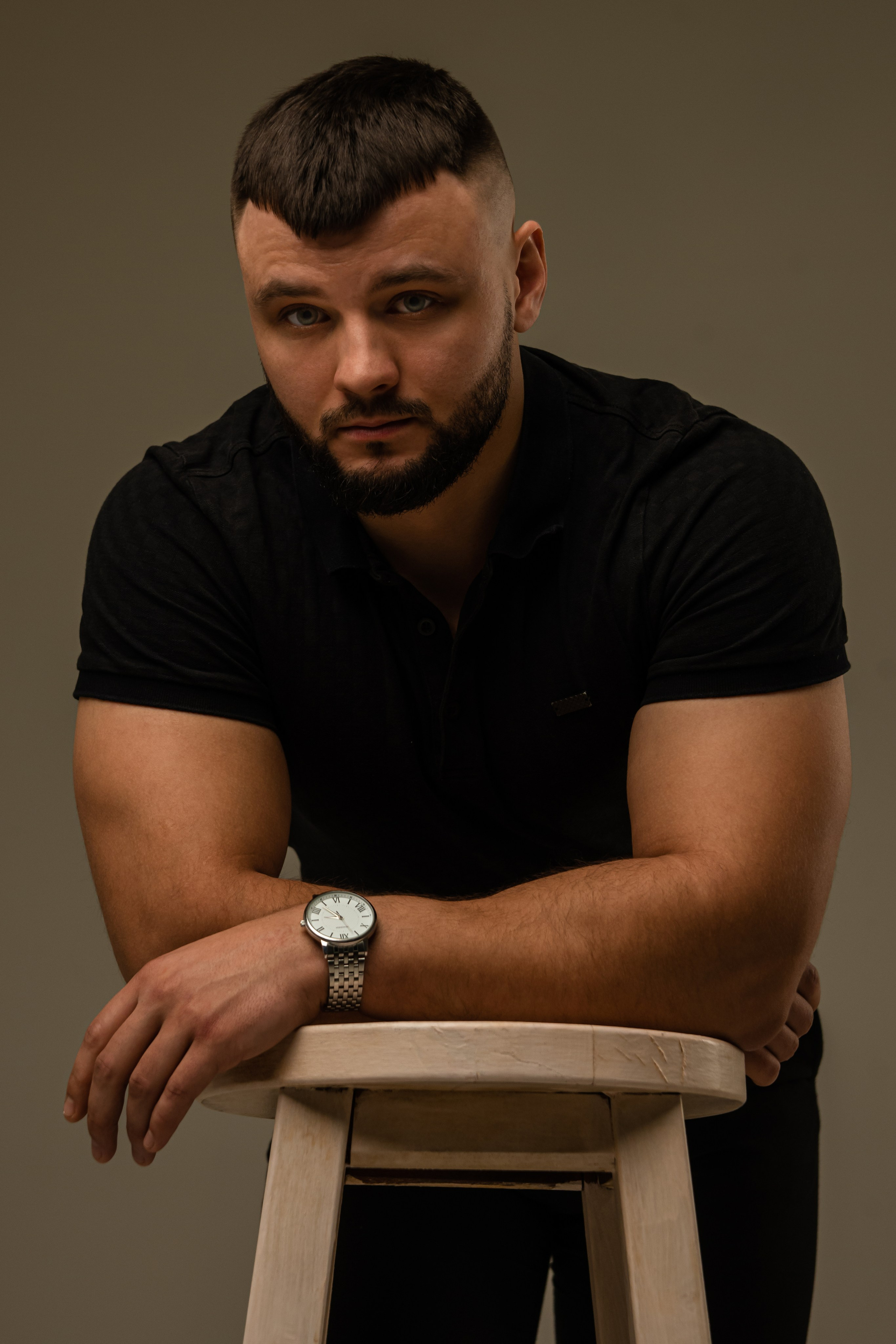 Андрей. ФОТОГРАФ КИШИНЁВ.ПОРТРЕТ.ИНДИВИДУАЛЬНАЯ ФОТОСЕССИЯ.БИЗНЕС ПОРТРЕТ.СЕМЕЙНАЯ ФОТОСЕССИЯ.БЕРЕМЕННОСТЬ.КРЕЩЕНИЕ.МОЛДОВА, КИШИНЁВ