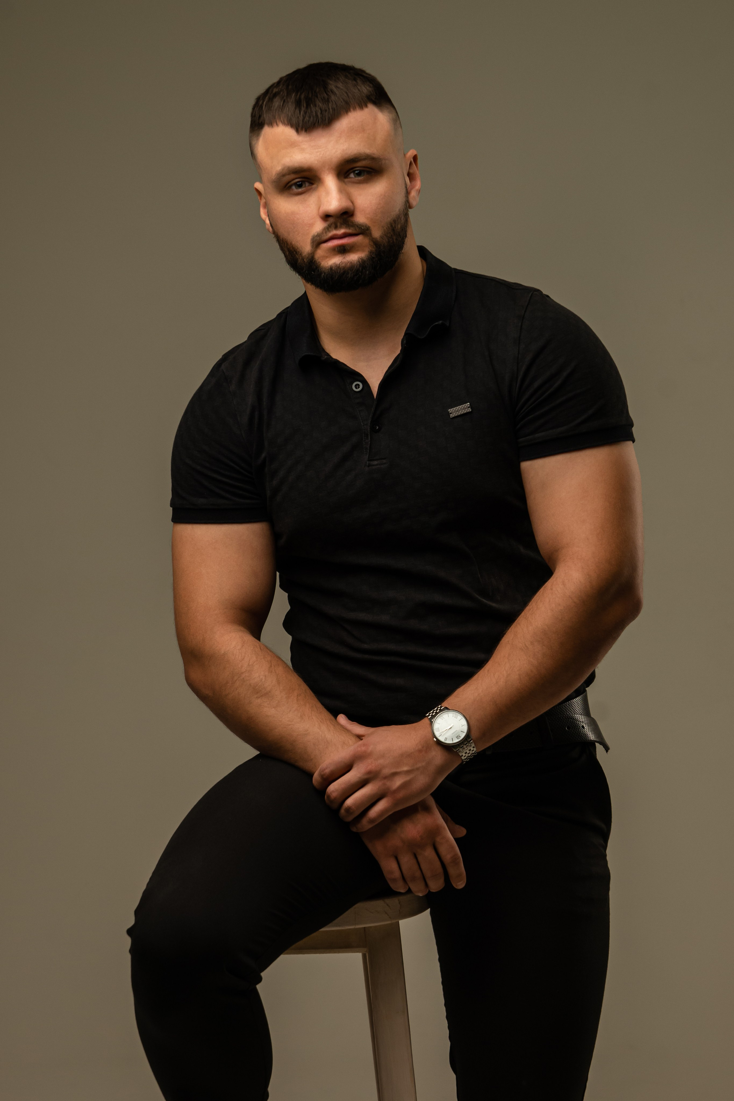 Андрей. ФОТОГРАФ КИШИНЁВ.ПОРТРЕТ.ИНДИВИДУАЛЬНАЯ ФОТОСЕССИЯ.БИЗНЕС ПОРТРЕТ.СЕМЕЙНАЯ ФОТОСЕССИЯ.БЕРЕМЕННОСТЬ.КРЕЩЕНИЕ.МОЛДОВА, КИШИНЁВ