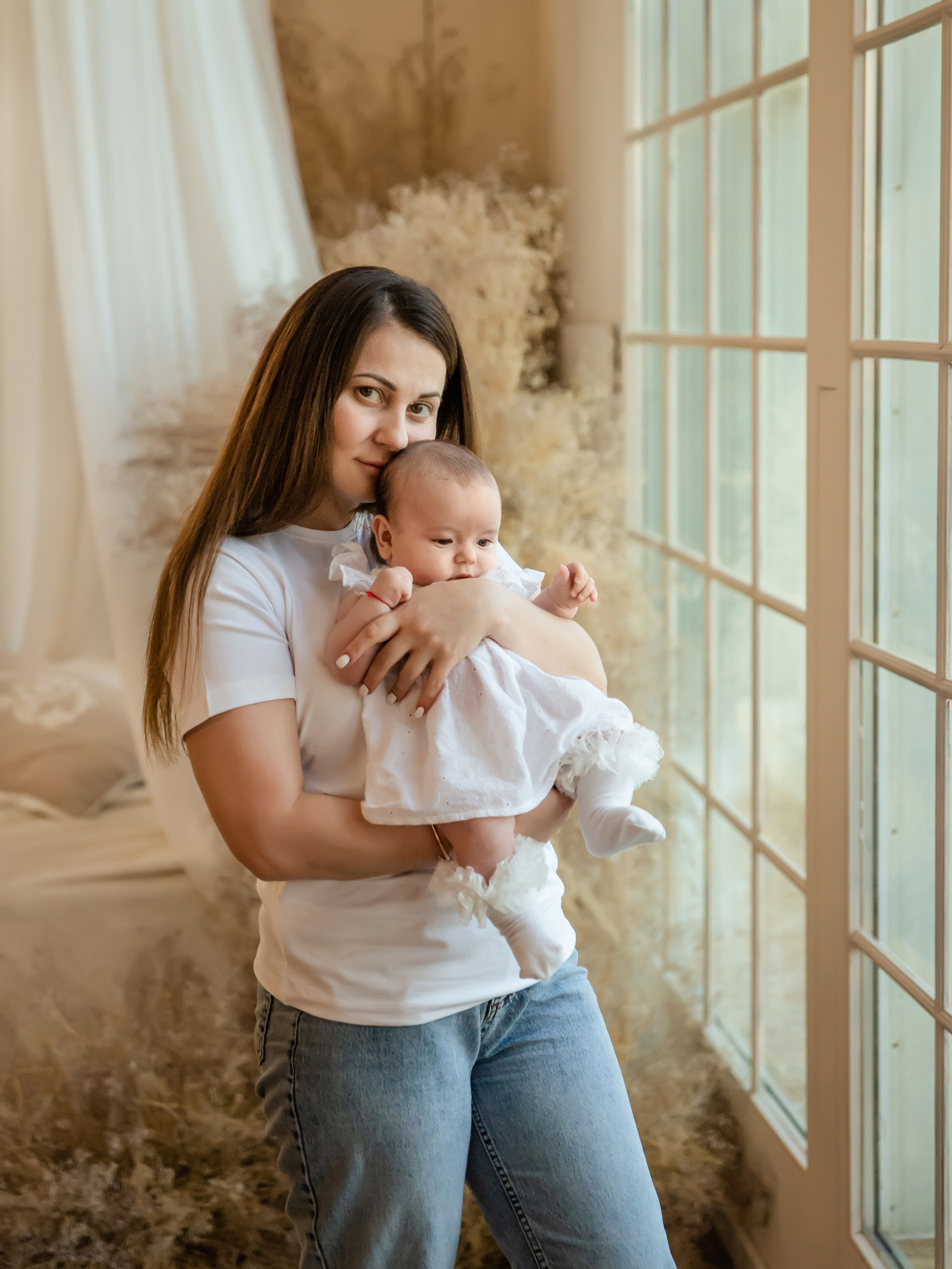 Семейная в студии. ФОТОГРАФ КИШИНЁВ.ПОРТРЕТ.ИНДИВИДУАЛЬНАЯ ФОТОСЕССИЯ.БИЗНЕС ПОРТРЕТ.СЕМЕЙНАЯ ФОТОСЕССИЯ.БЕРЕМЕННОСТЬ.КРЕЩЕНИЕ.МОЛДОВА, КИШИНЁВ