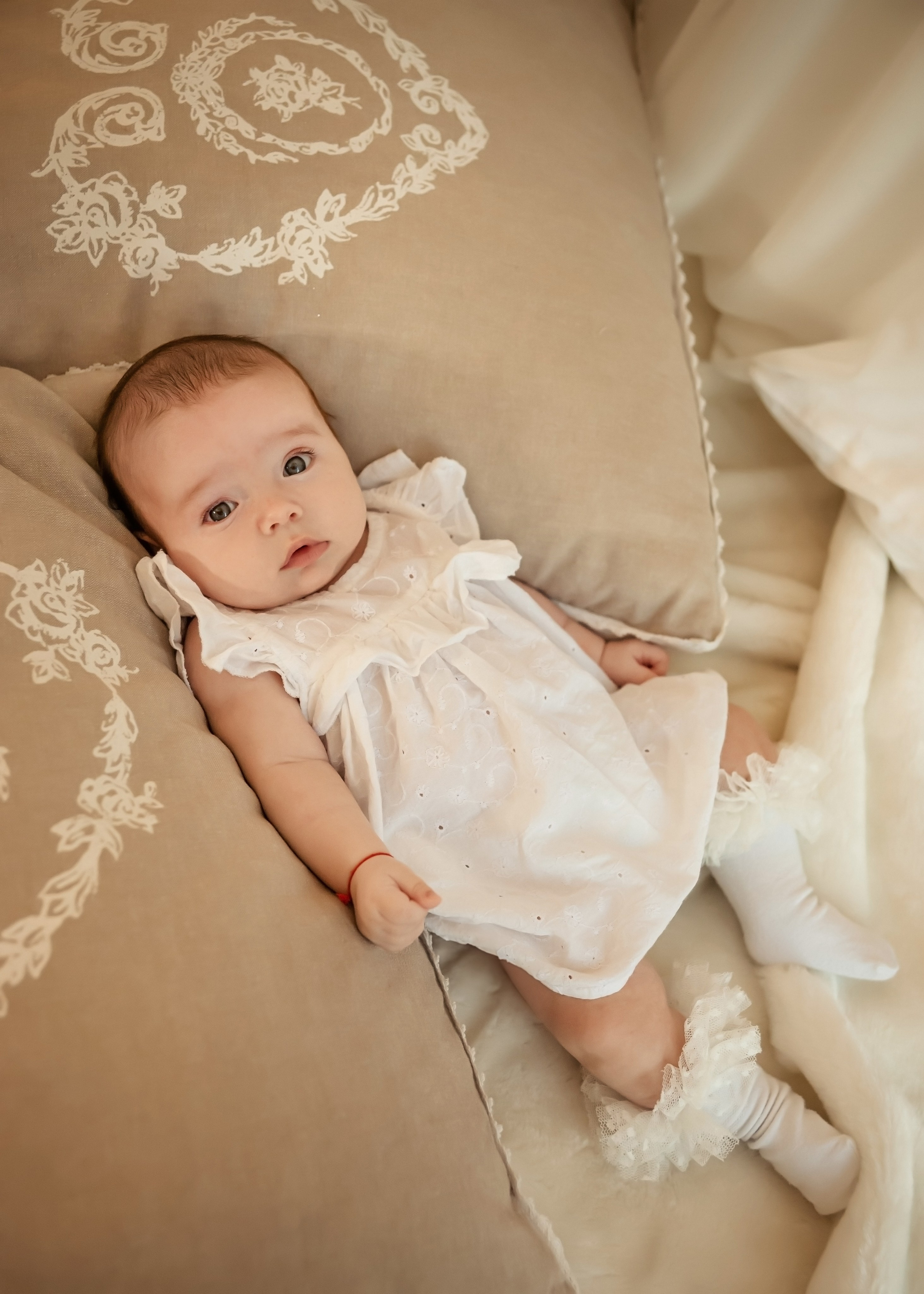 Семейная в студии. ФОТОГРАФ КИШИНЁВ.ПОРТРЕТ.ИНДИВИДУАЛЬНАЯ ФОТОСЕССИЯ.БИЗНЕС ПОРТРЕТ.СЕМЕЙНАЯ ФОТОСЕССИЯ.БЕРЕМЕННОСТЬ.КРЕЩЕНИЕ.МОЛДОВА, КИШИНЁВ