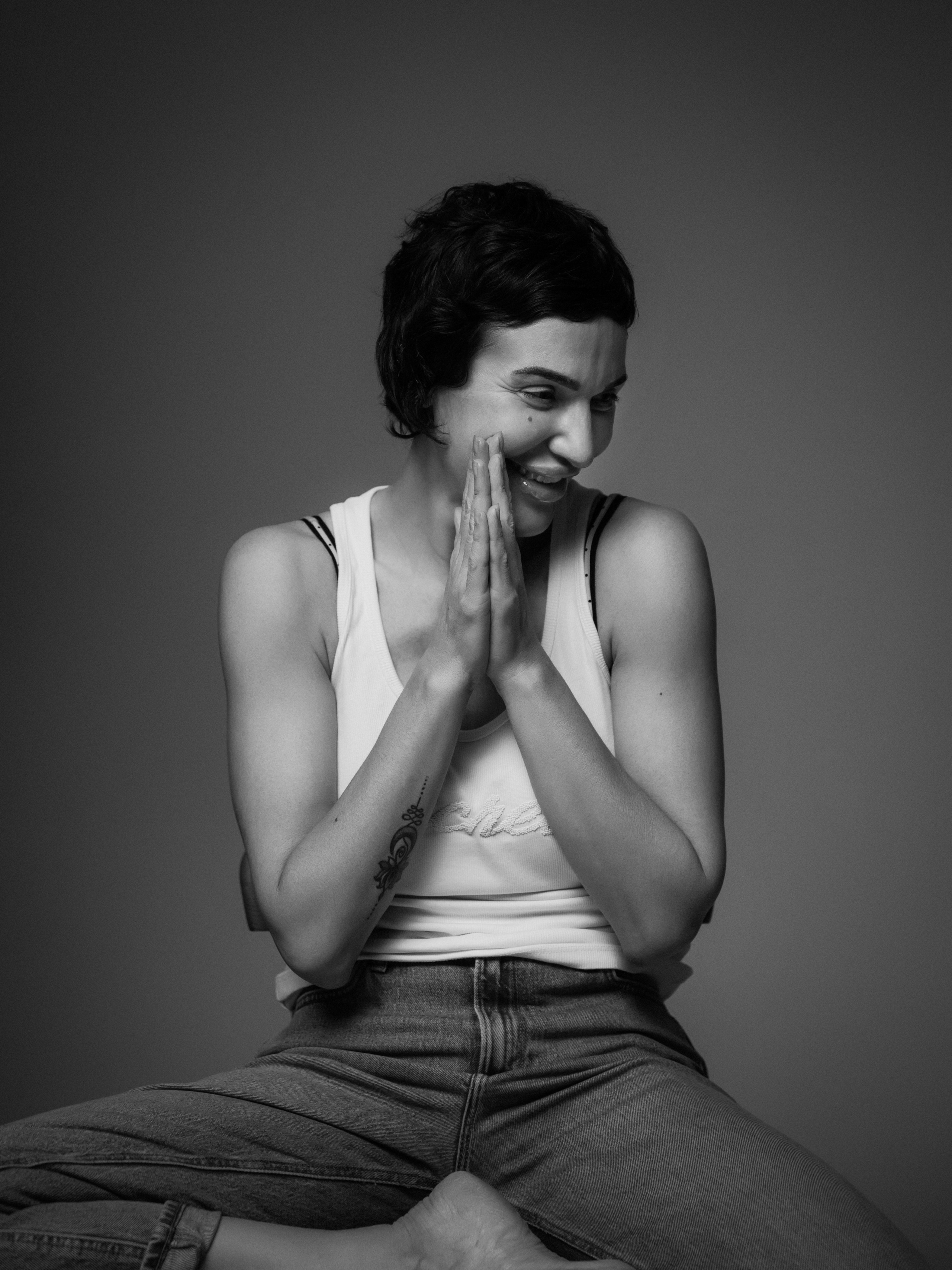 Виктория. ФОТОГРАФ КИШИНЁВ.ПОРТРЕТ.ИНДИВИДУАЛЬНАЯ ФОТОСЕССИЯ.БИЗНЕС ПОРТРЕТ.СЕМЕЙНАЯ ФОТОСЕССИЯ.БЕРЕМЕННОСТЬ.КРЕЩЕНИЕ.МОЛДОВА, КИШИНЁВ