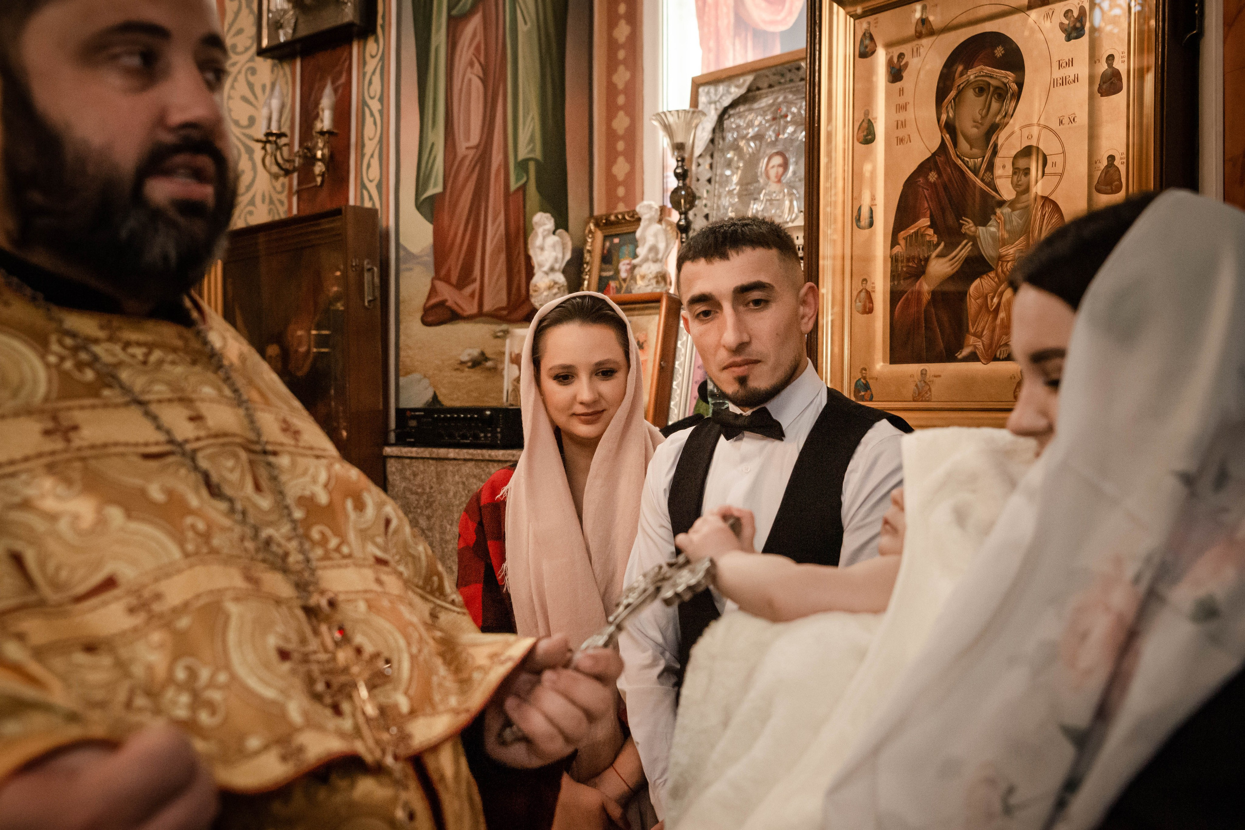 Дамир. ФОТОГРАФ КИШИНЁВ.ПОРТРЕТ.ИНДИВИДУАЛЬНАЯ ФОТОСЕССИЯ.БИЗНЕС ПОРТРЕТ.СЕМЕЙНАЯ ФОТОСЕССИЯ.БЕРЕМЕННОСТЬ.КРЕЩЕНИЕ.МОЛДОВА, КИШИНЁВ