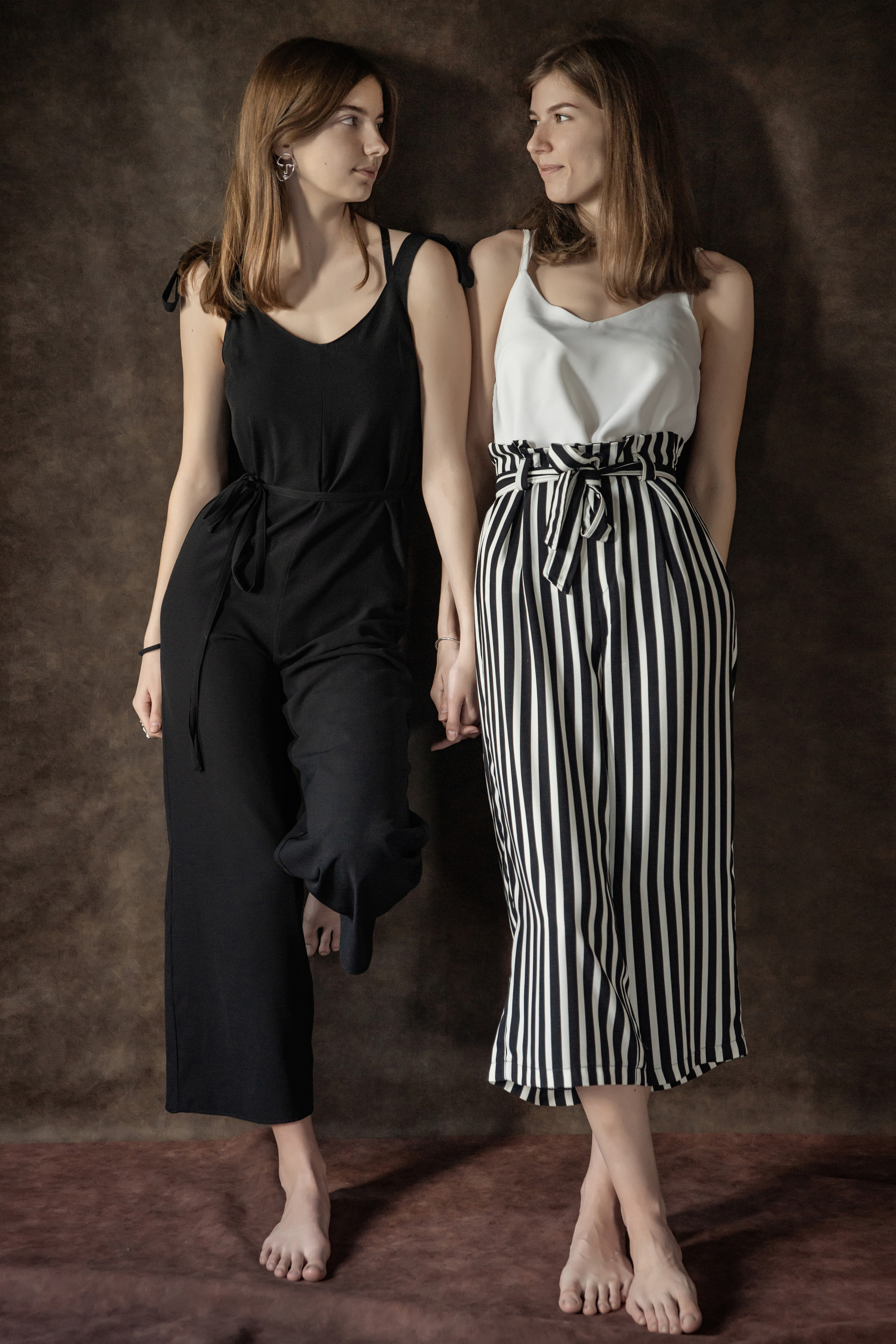 Сёстры Юля и Амалия. ФОТОГРАФ КИШИНЁВ.ПОРТРЕТ.ИНДИВИДУАЛЬНАЯ ФОТОСЕССИЯ.БИЗНЕС ПОРТРЕТ.СЕМЕЙНАЯ ФОТОСЕССИЯ.БЕРЕМЕННОСТЬ.КРЕЩЕНИЕ.МОЛДОВА, КИШИНЁВ