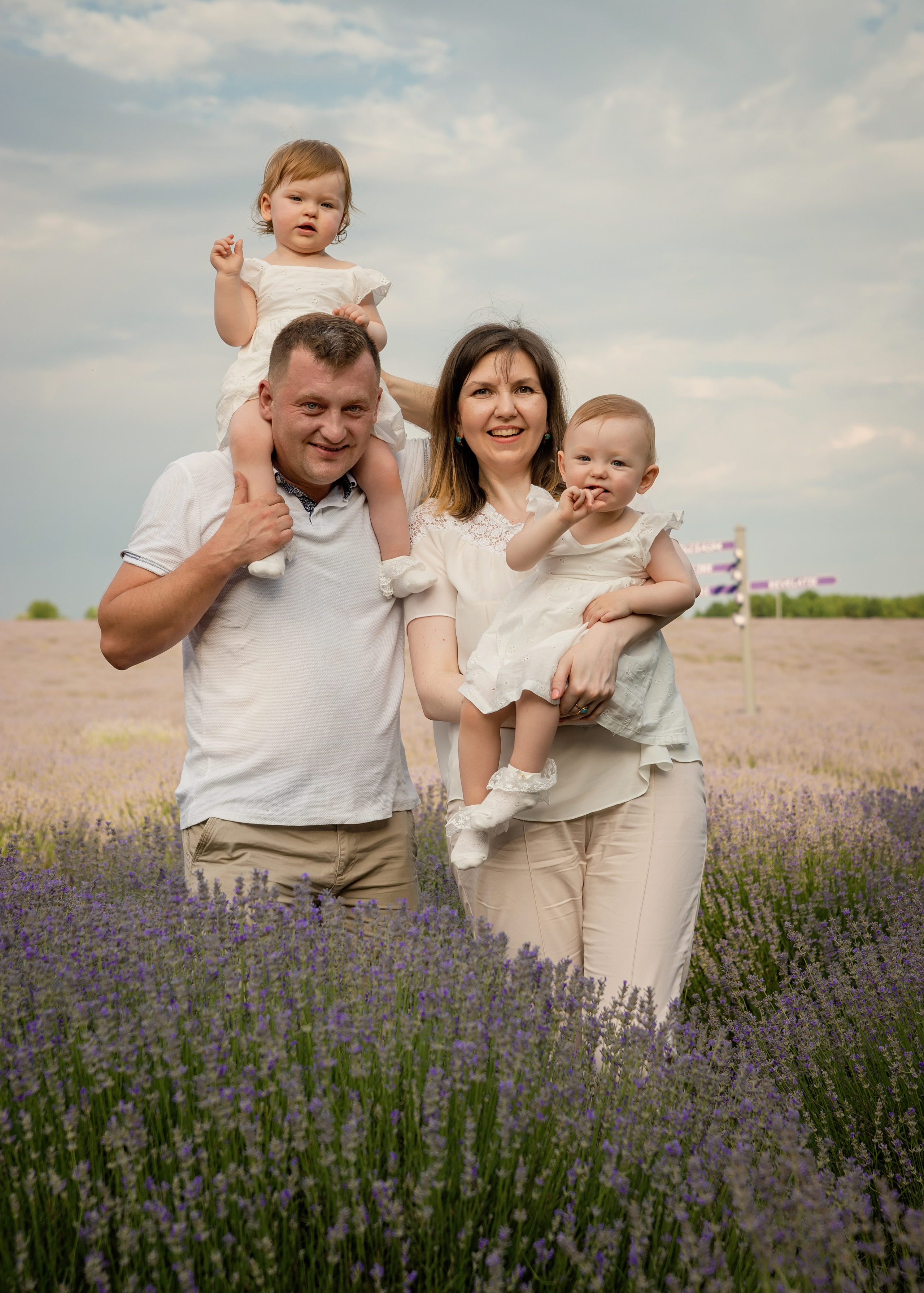 Лавандовая история. ФОТОГРАФ КИШИНЁВ.ПОРТРЕТ.ИНДИВИДУАЛЬНАЯ ФОТОСЕССИЯ.БИЗНЕС ПОРТРЕТ.СЕМЕЙНАЯ ФОТОСЕССИЯ.БЕРЕМЕННОСТЬ.КРЕЩЕНИЕ.МОЛДОВА, КИШИНЁВ