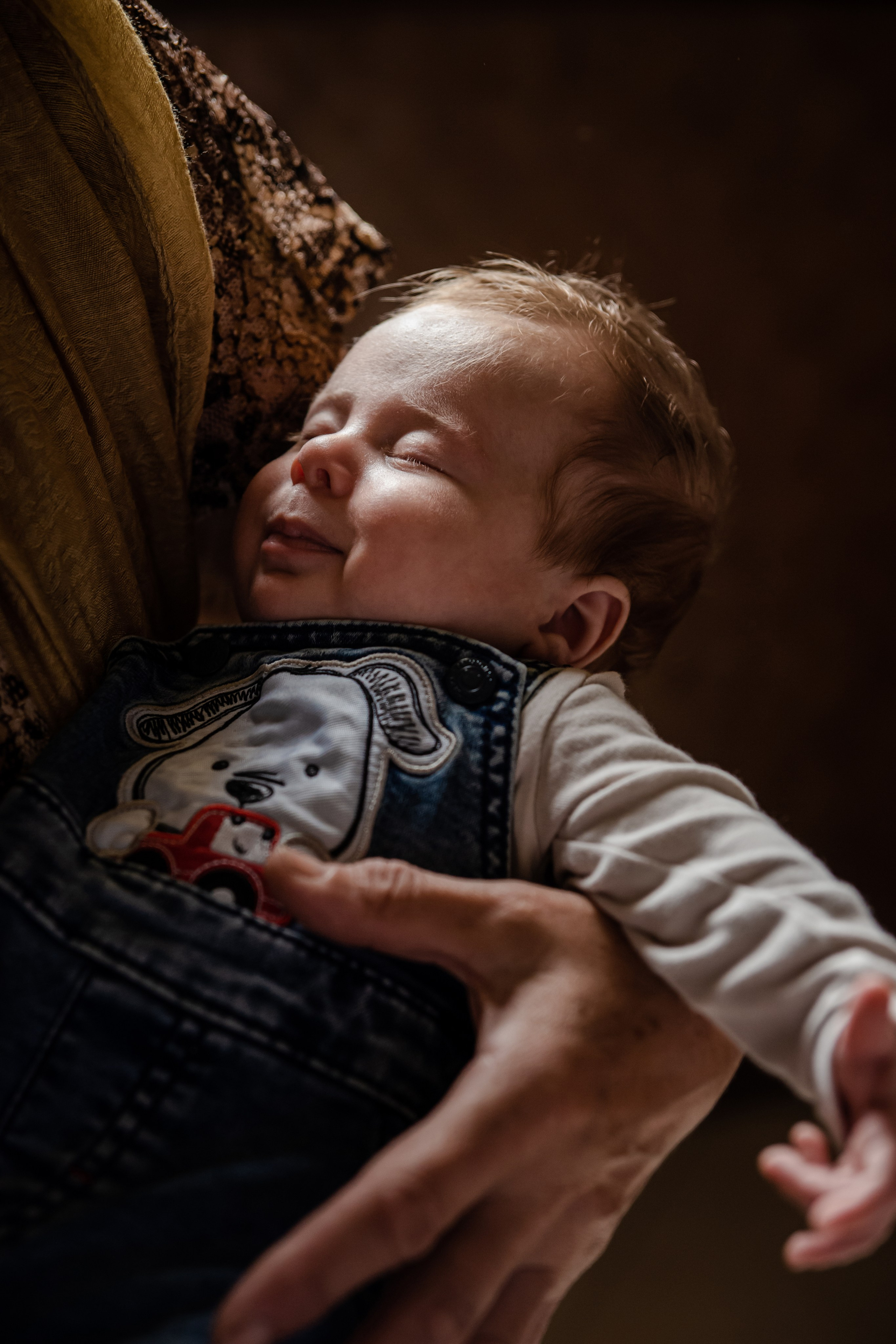 Артём. ФОТОГРАФ КИШИНЁВ.ПОРТРЕТ.ИНДИВИДУАЛЬНАЯ ФОТОСЕССИЯ.БИЗНЕС ПОРТРЕТ.СЕМЕЙНАЯ ФОТОСЕССИЯ.БЕРЕМЕННОСТЬ.КРЕЩЕНИЕ.МОЛДОВА, КИШИНЁВ