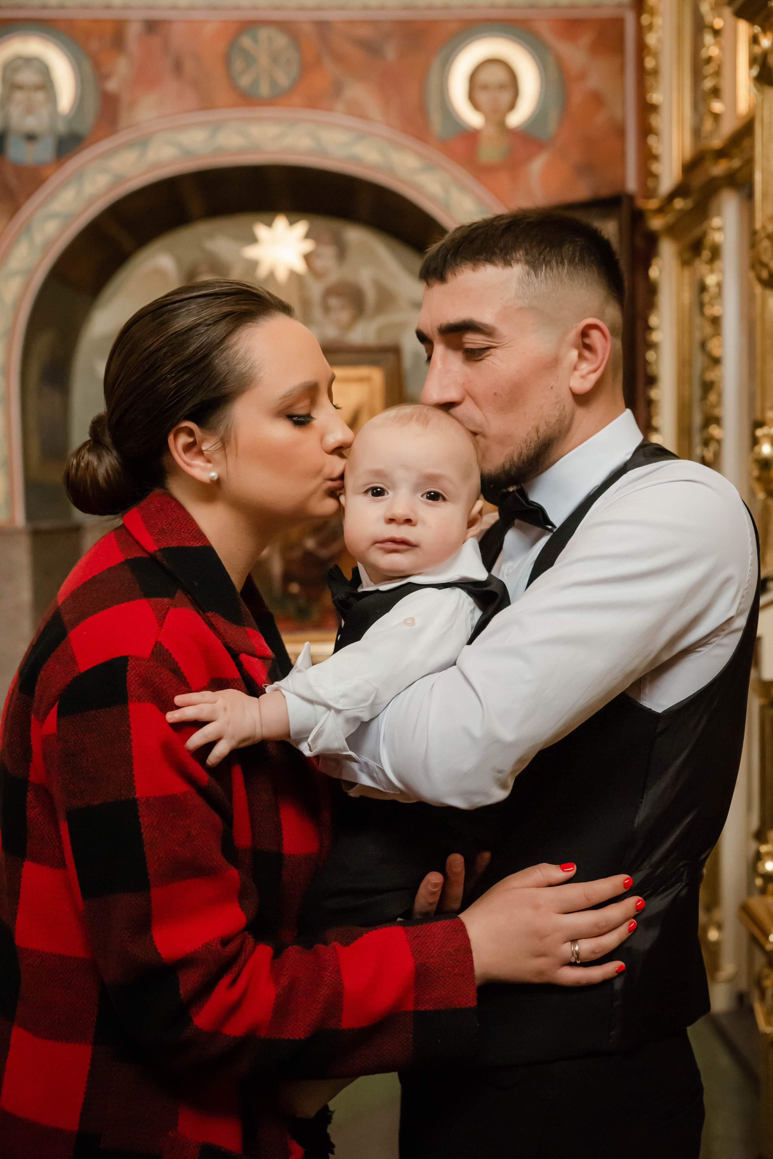 Дамир. ФОТОГРАФ КИШИНЁВ.ПОРТРЕТ.ИНДИВИДУАЛЬНАЯ ФОТОСЕССИЯ.БИЗНЕС ПОРТРЕТ.СЕМЕЙНАЯ ФОТОСЕССИЯ.БЕРЕМЕННОСТЬ.КРЕЩЕНИЕ.МОЛДОВА, КИШИНЁВ