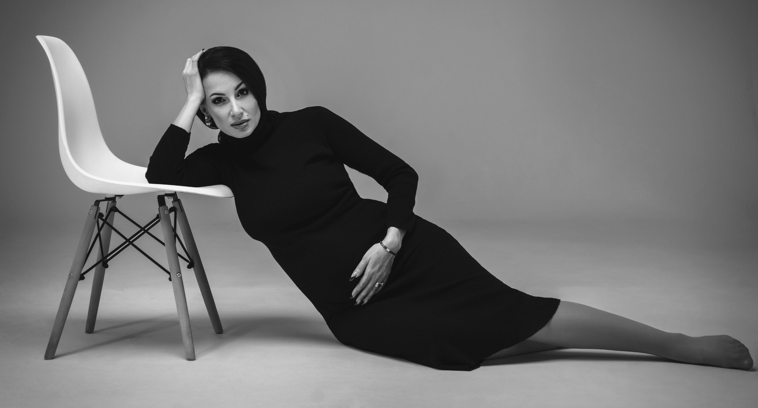 ФОТОГРАФ КИШИНЁВ.ПОРТРЕТ.ИНДИВИДУАЛЬНАЯ ФОТОСЕССИЯ.БИЗНЕС ПОРТРЕТ.СЕМЕЙНАЯ ФОТОСЕССИЯ.БЕРЕМЕННОСТЬ.КРЕЩЕНИЕ.МОЛДОВА, КИШИНЁВ