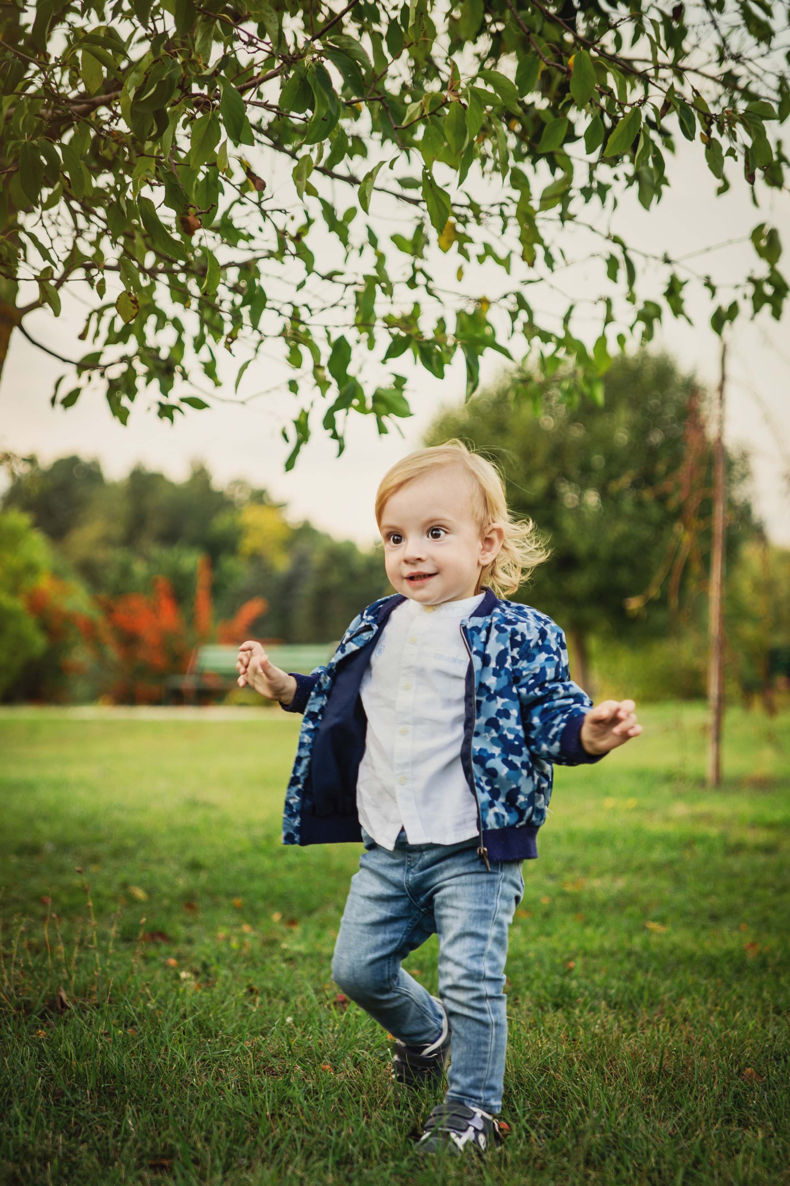 Вечерняя прогулка в парке. ФОТОГРАФ КИШИНЁВ.ПОРТРЕТ.ИНДИВИДУАЛЬНАЯ ФОТОСЕССИЯ.БИЗНЕС ПОРТРЕТ.СЕМЕЙНАЯ ФОТОСЕССИЯ.БЕРЕМЕННОСТЬ.КРЕЩЕНИЕ.МОЛДОВА, КИШИНЁВ