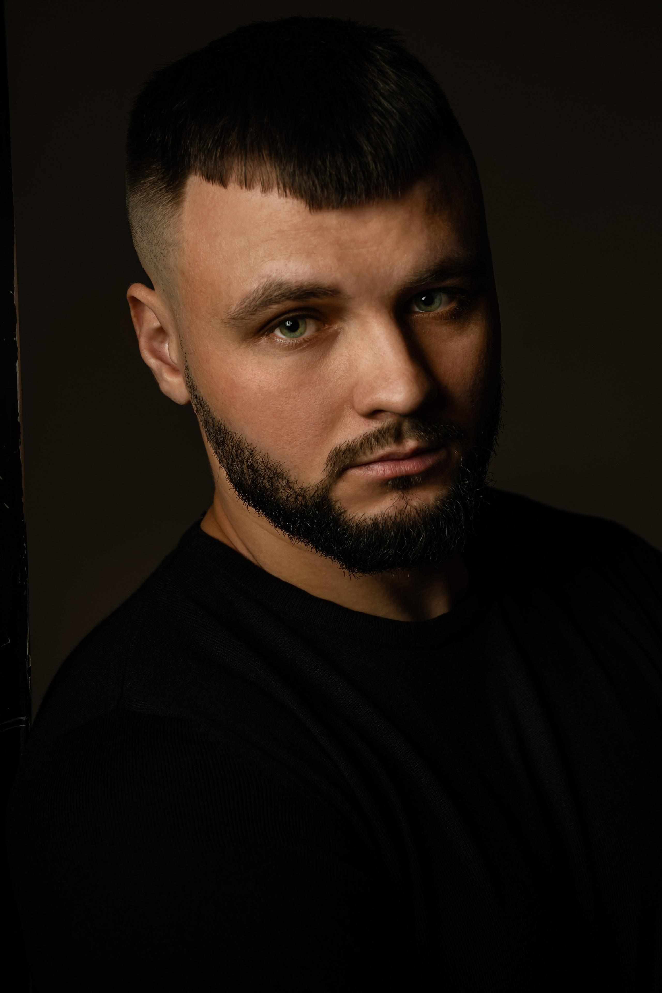 Андрей. ФОТОГРАФ КИШИНЁВ.ПОРТРЕТ.ИНДИВИДУАЛЬНАЯ ФОТОСЕССИЯ.БИЗНЕС ПОРТРЕТ.СЕМЕЙНАЯ ФОТОСЕССИЯ.БЕРЕМЕННОСТЬ.КРЕЩЕНИЕ.МОЛДОВА, КИШИНЁВ