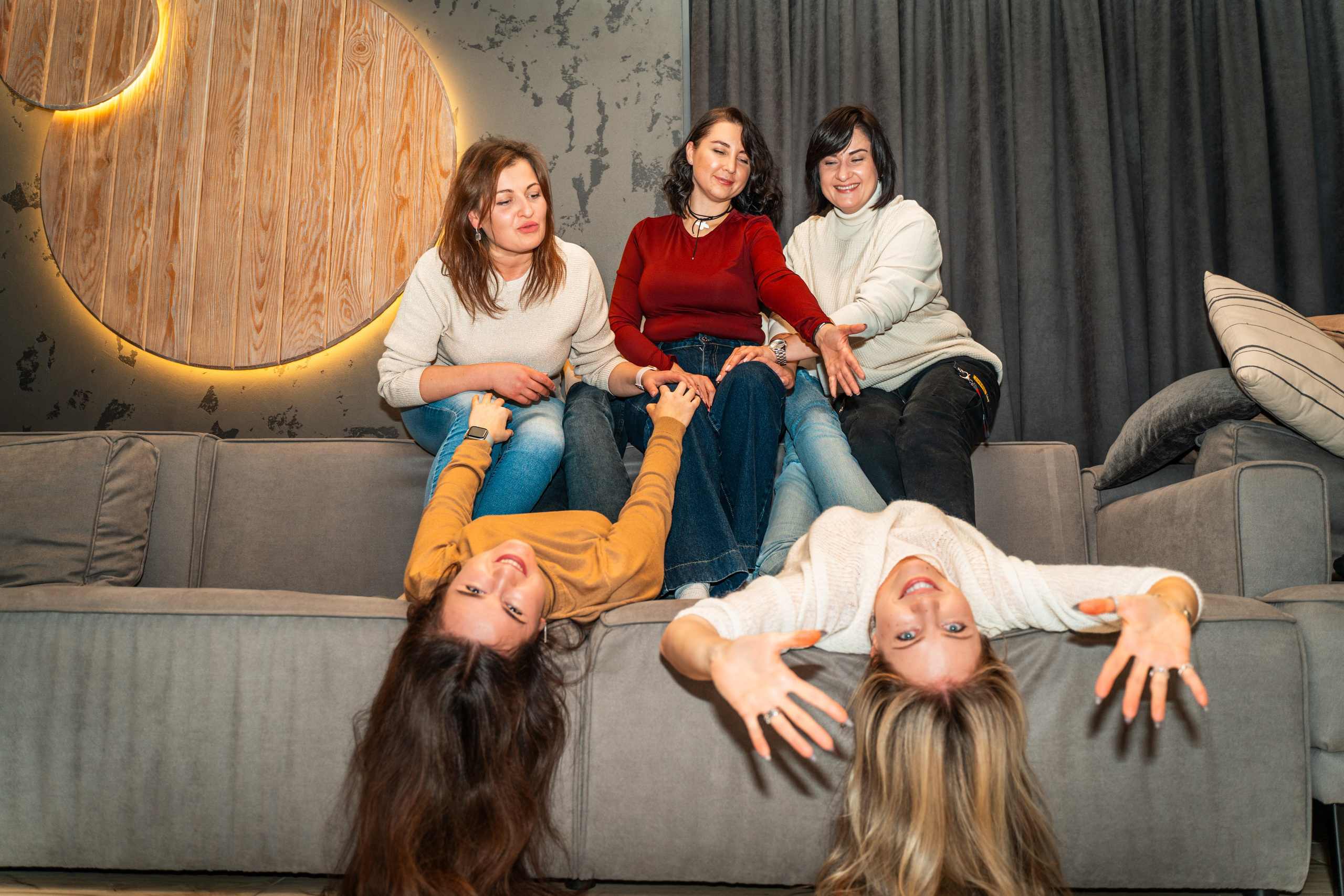 Зустріч з подругами. Сімейний фотограф Київ Наталія Шкаврон