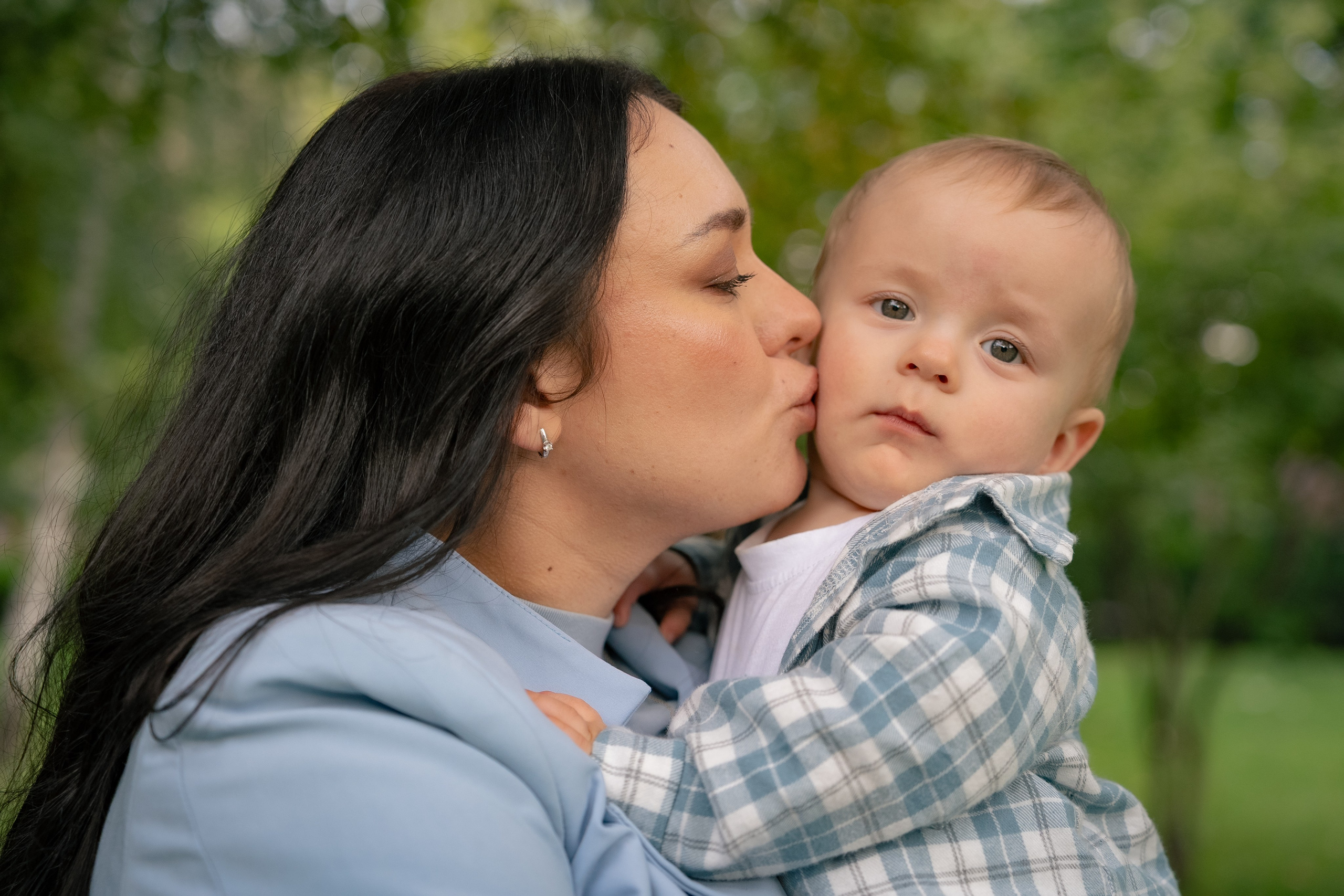 сімейна фотосесія, фотограф київ, фотосесія біля ресторану прага, фотосесія біля парку Прага, сімейна фотосесія, сімейна фотосесія на ВДНГ