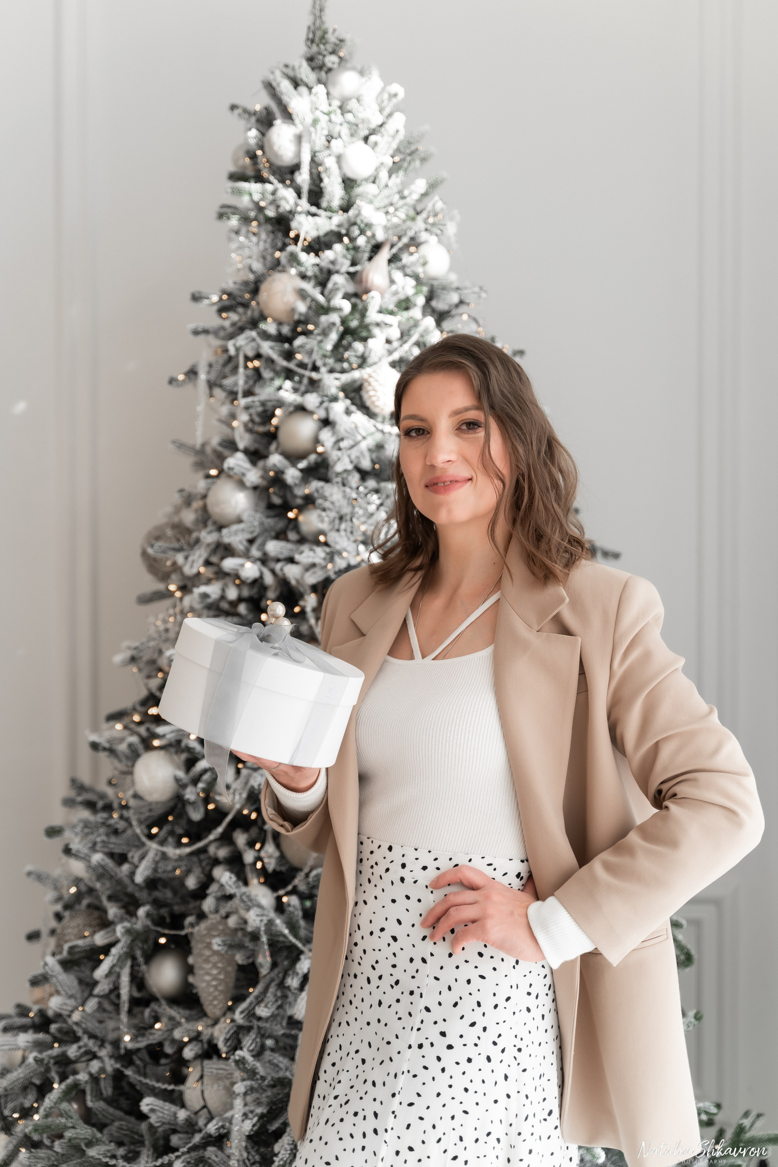 Новорічна фотосесія в студії. Family photographer in Kiev Natalia Shkavron