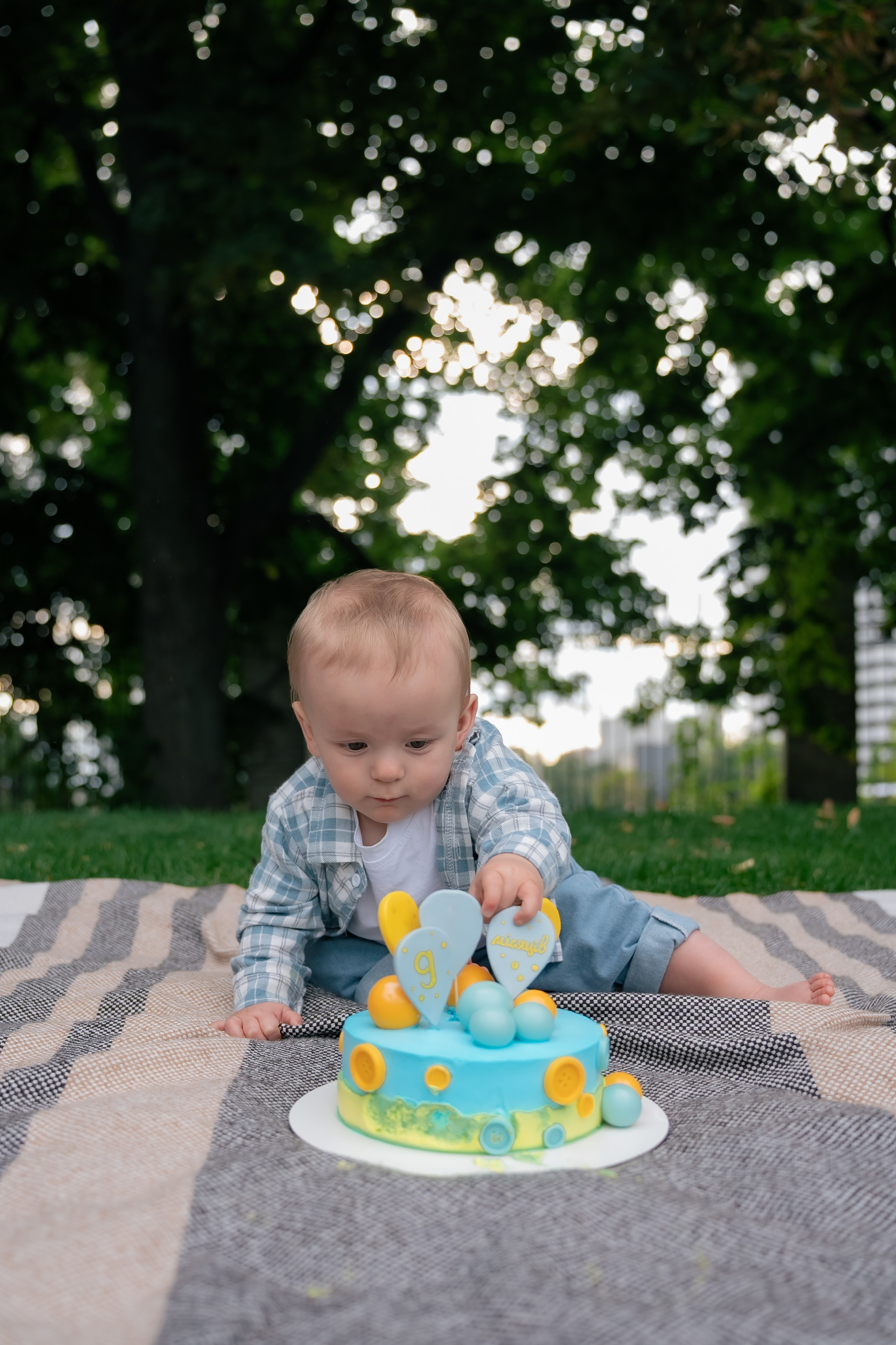 Сімейна фотосесія у парку Прага. Сімейний фотограф Київ Наталія Шкаврон