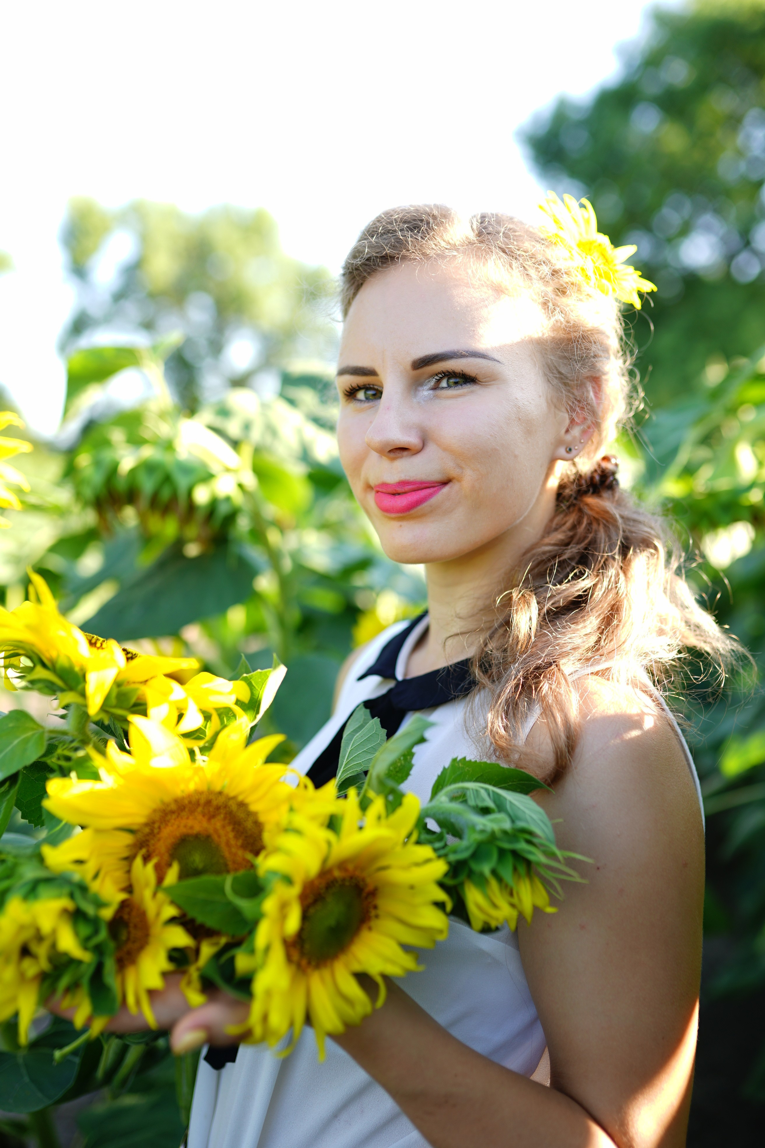 Сімейна фотосесія з кавунами. Family photographer in Kiev Natalia Shkavron
