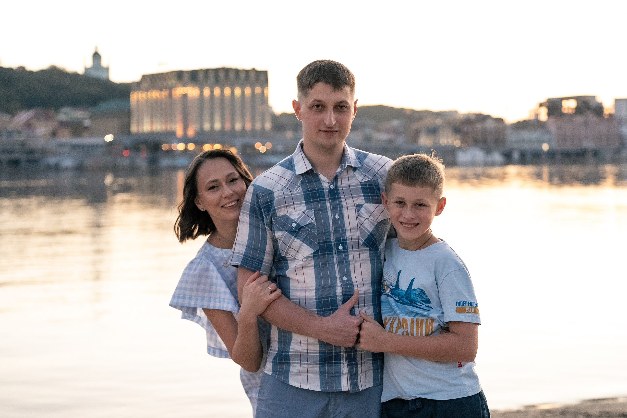 Сімейна фотосесія на Трухановому острові. Сімейний фотограф Київ Наталія Шкаврон