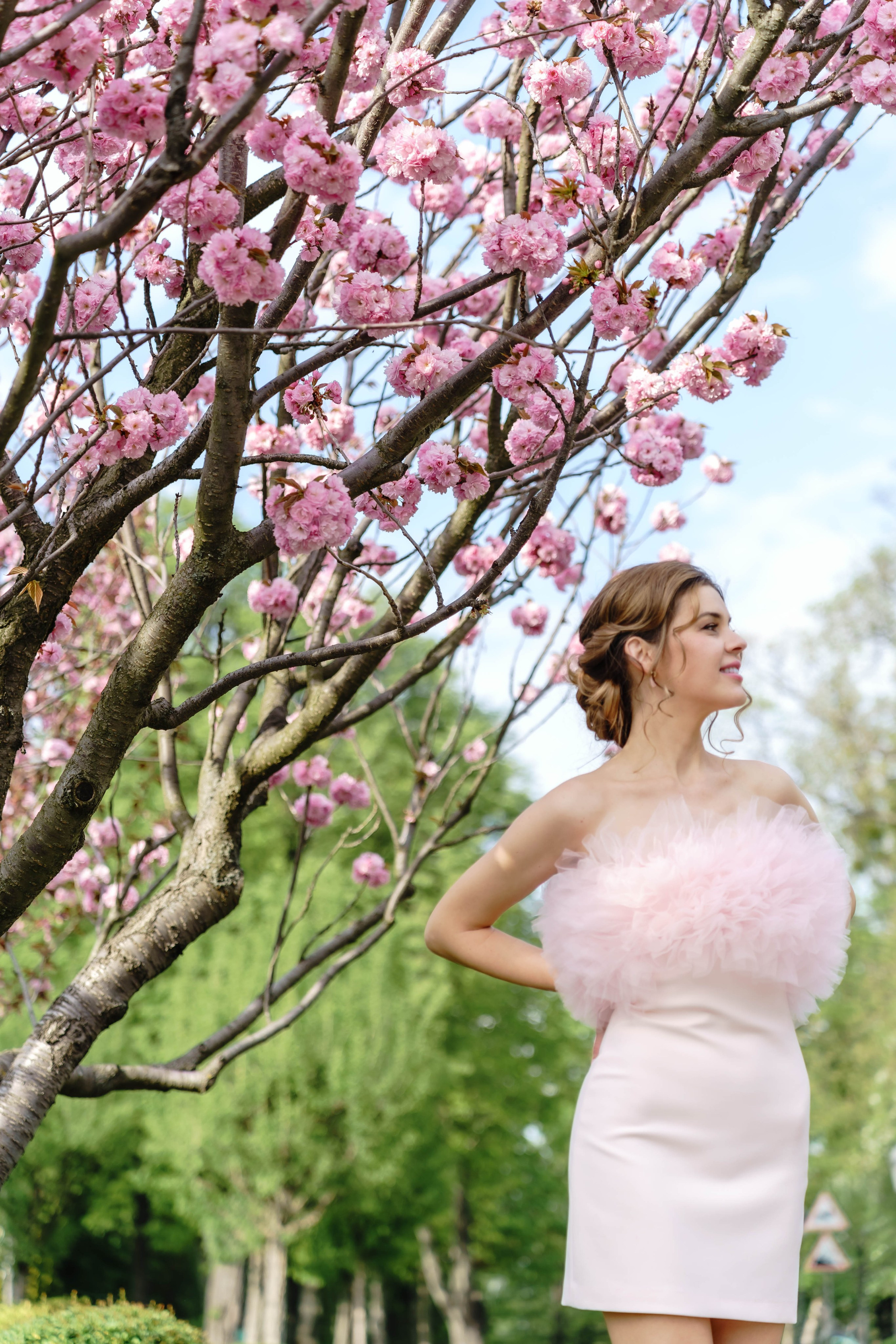 Фотосесія в сакурах. Family photographer in Kiev Natalia Shkavron