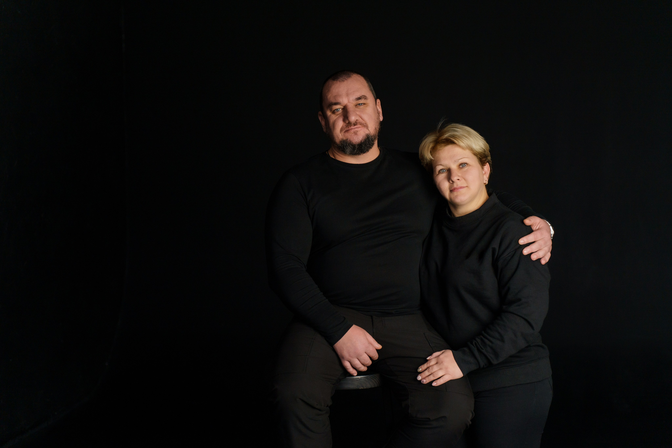 Сімейна фотосесія в чорно білому стилі. Сімейний фотограф Київ Наталія Шкаврон