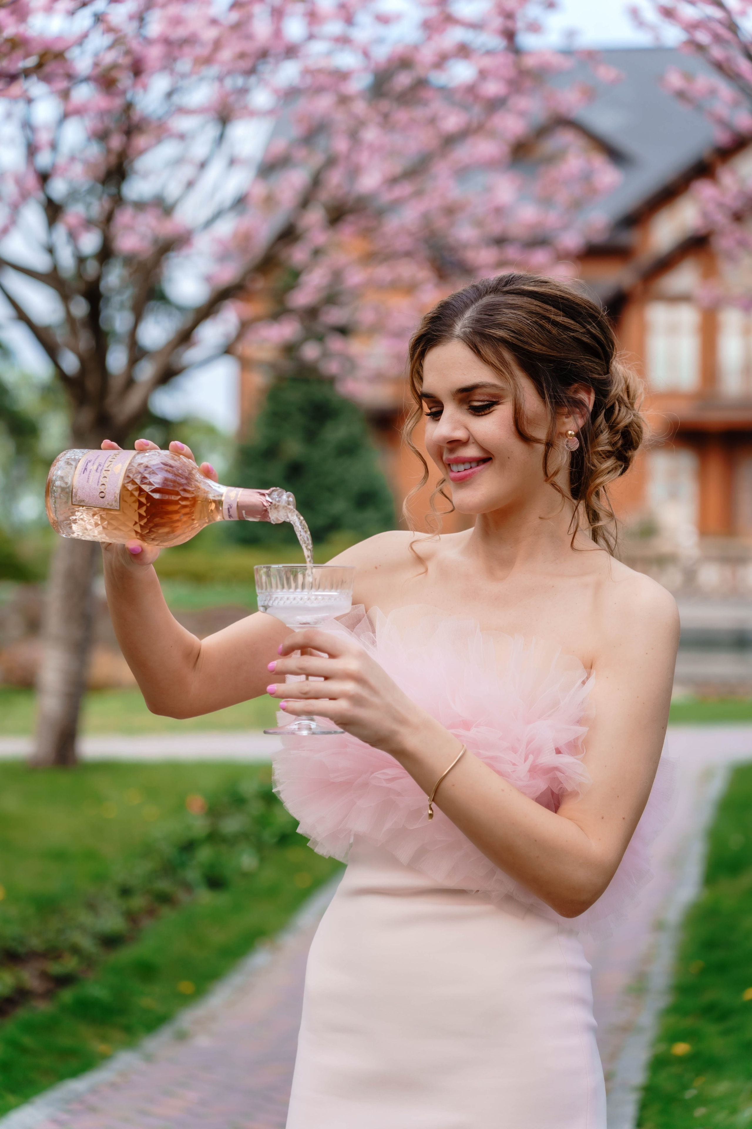 Фотосесія в сакурах. Family photographer in Kiev Natalia Shkavron