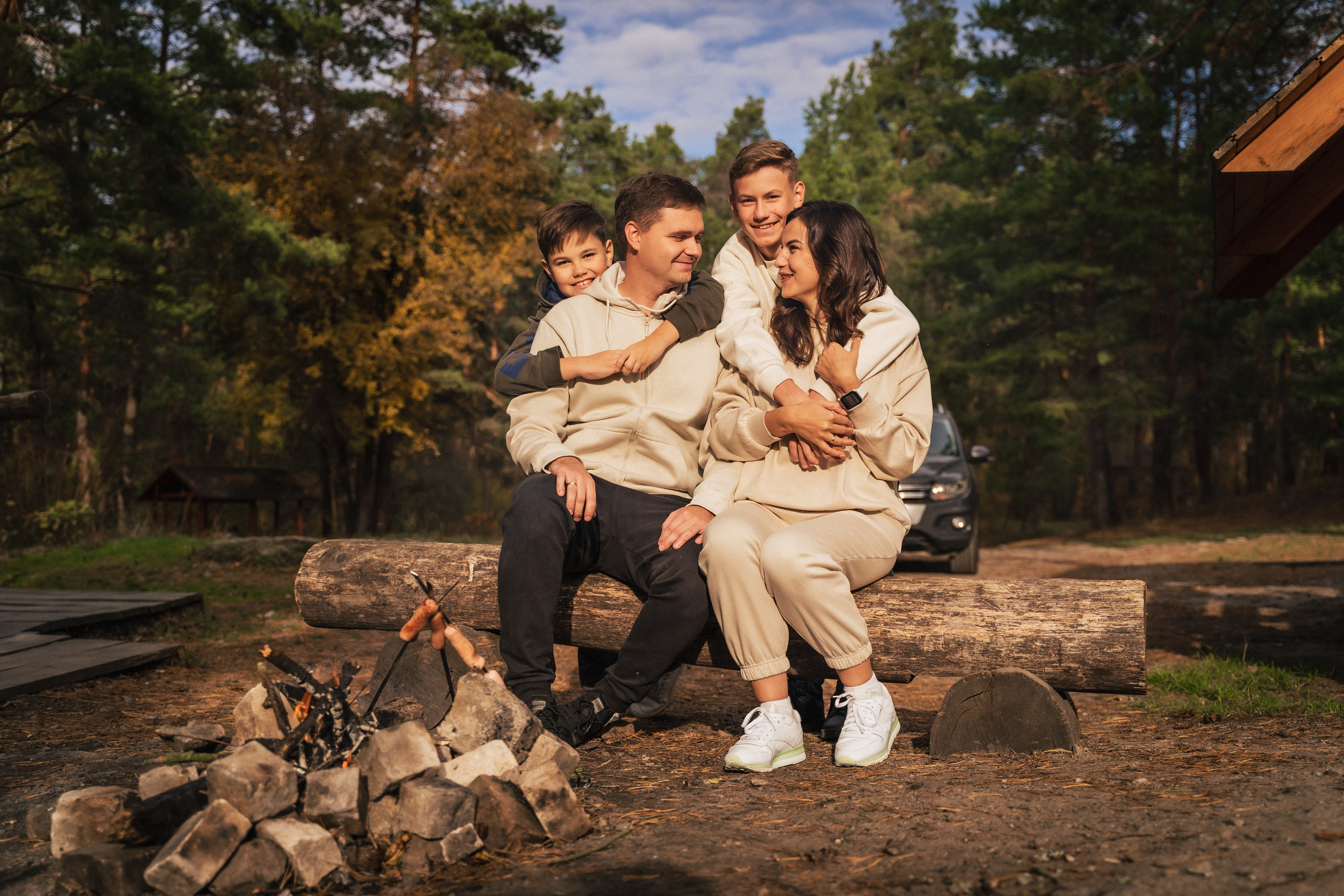 Сімейна фотосесія на природі біля Коростишівського карєру. Сімейний фотограф Київ Наталія Шкаврон