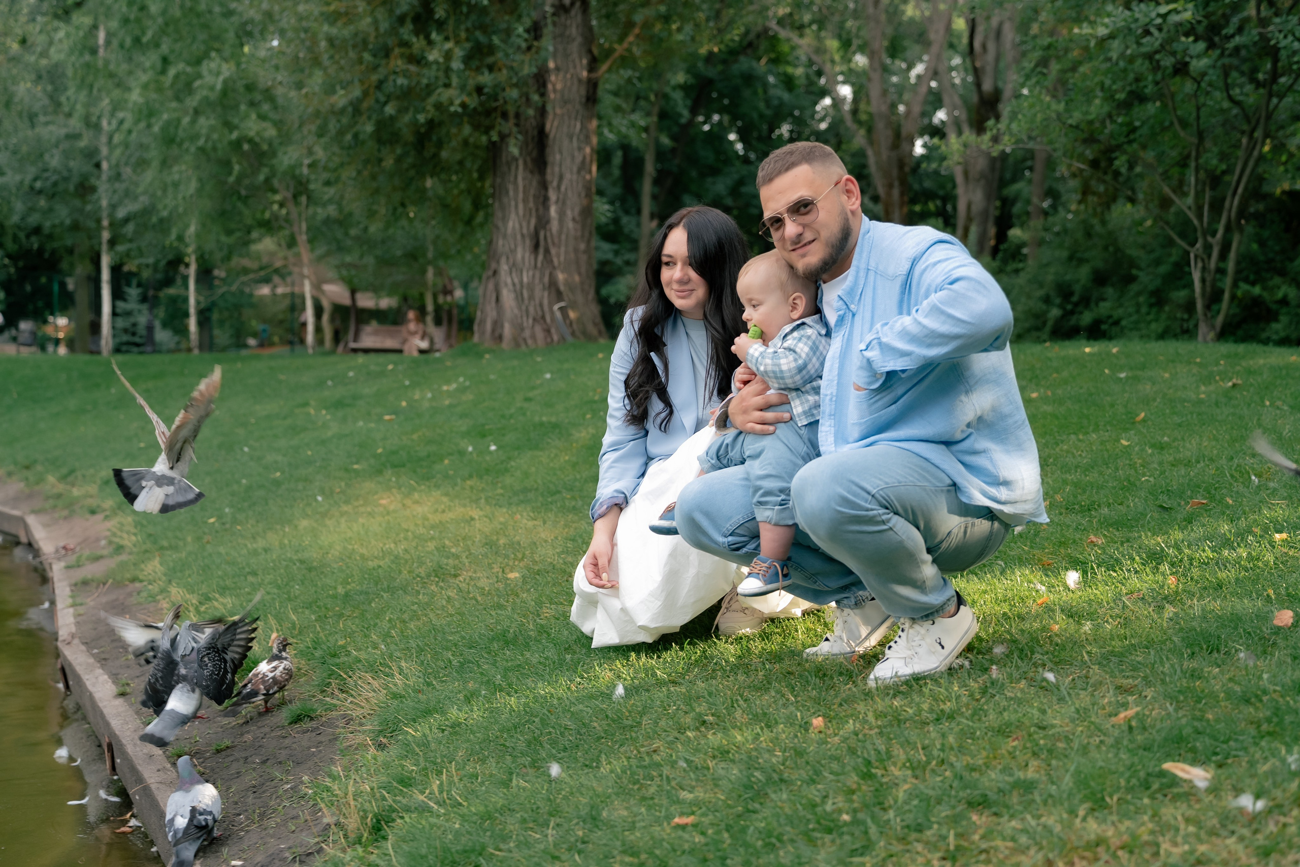 Сімейна фотосесія у парку Прага. Сімейний фотограф Київ Наталія Шкаврон