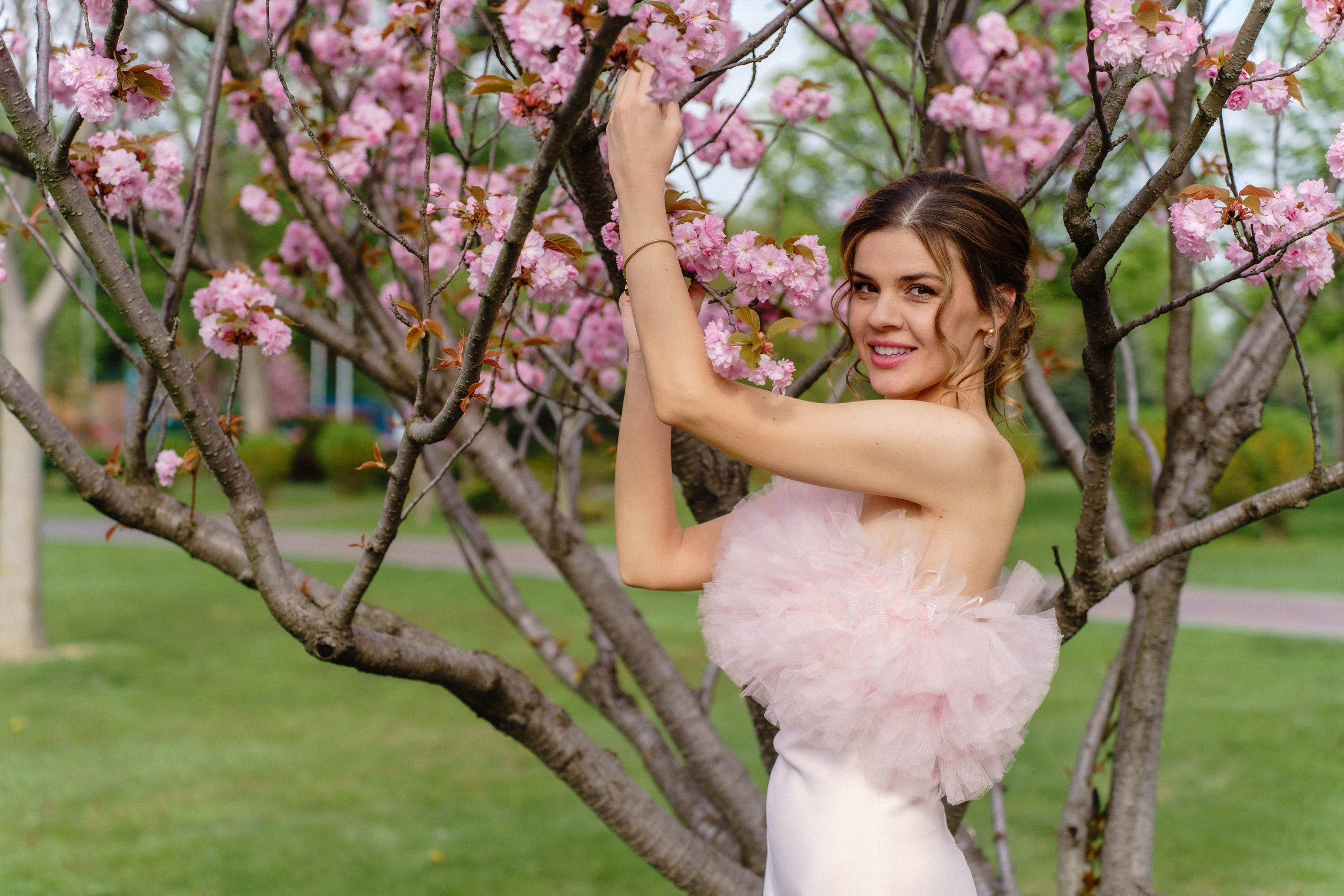 Фотосесія в сакурах. Family photographer in Kiev Natalia Shkavron