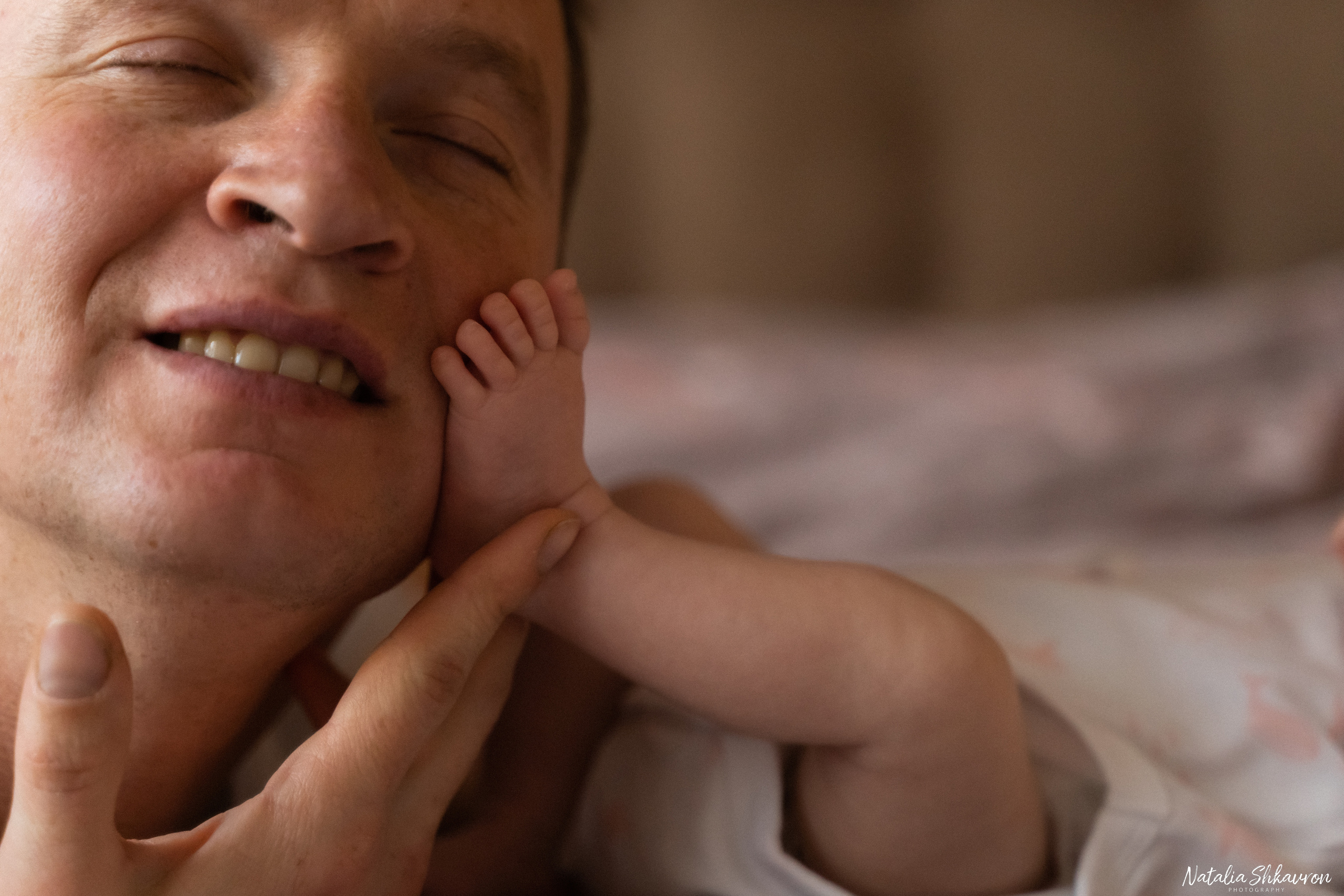 Сімейна фотосесія новонародженої. Сімейний фотограф Київ Наталія Шкаврон