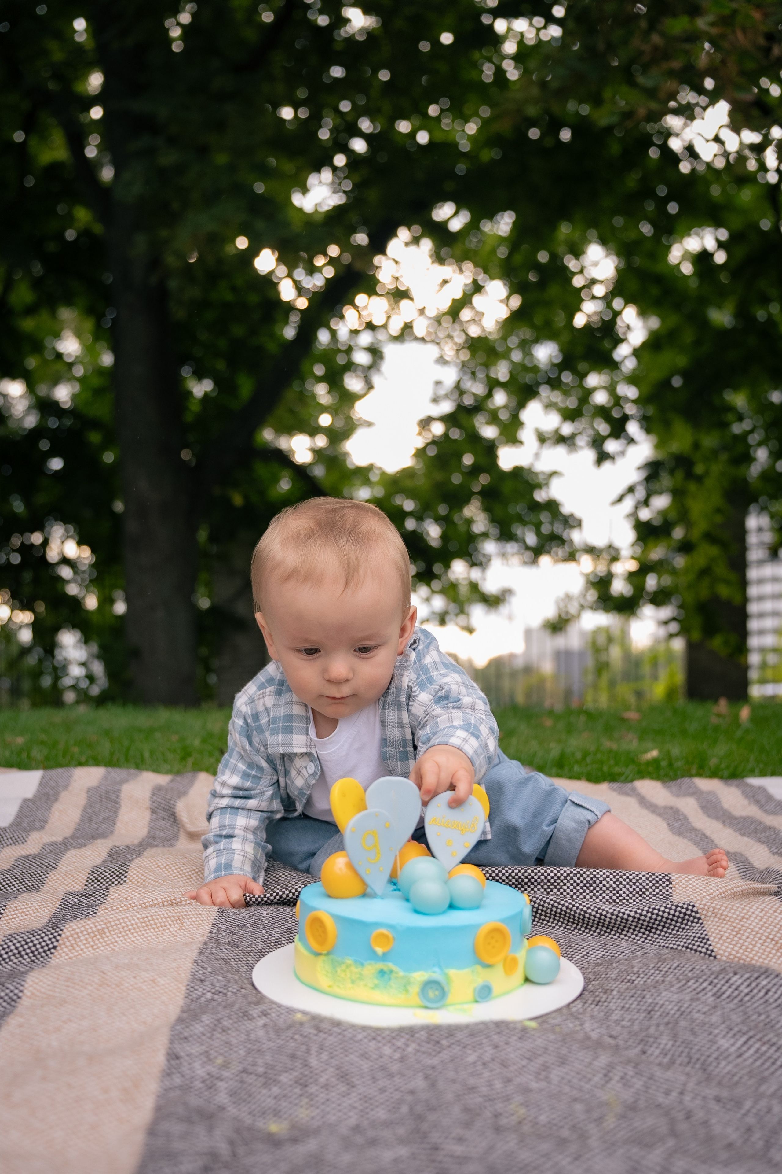 сімейна фотосесія, фотограф київ, фотосесія біля ресторану прага, фотосесія біля парку Прага, сімейна фотосесія, сімейна фотосесія на ВДНГ