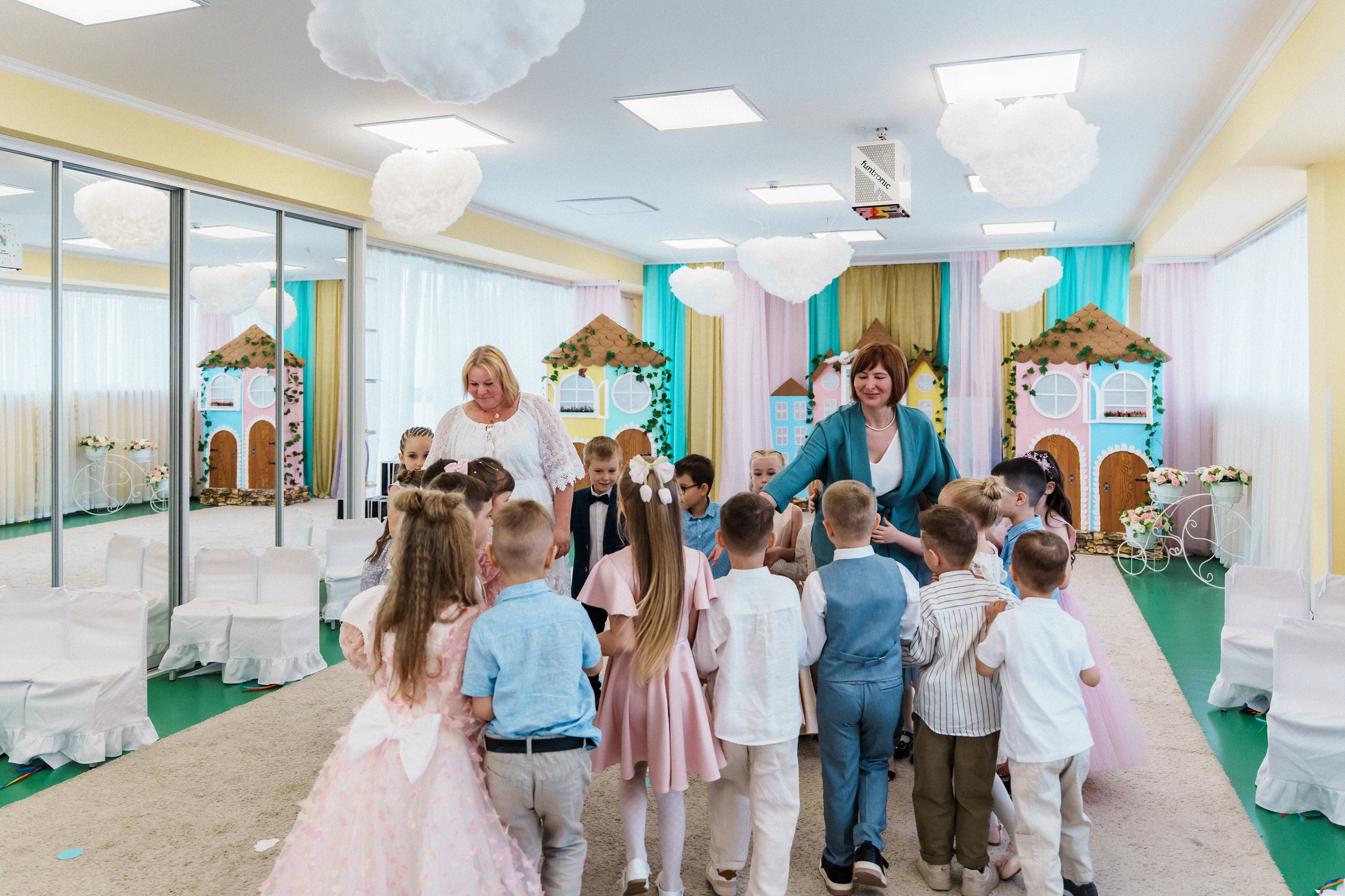Випускний у садку. Сімейний фотограф Київ Наталія Шкаврон