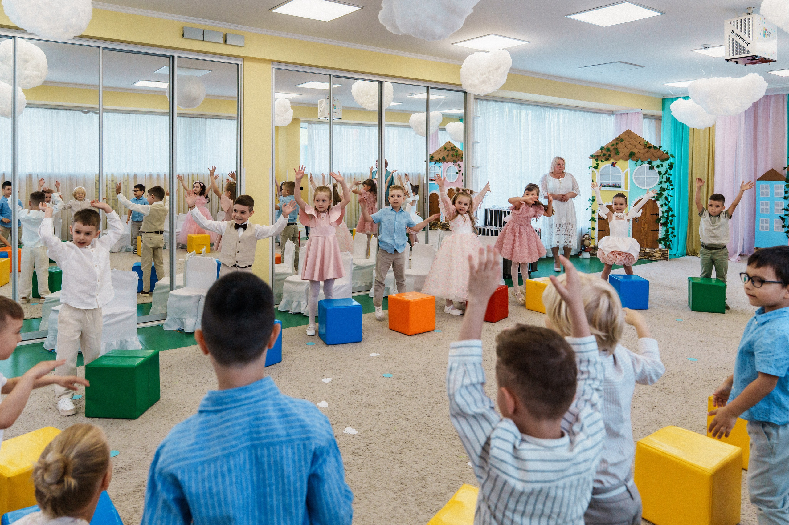 Випускний у садку. Сімейний фотограф Київ Наталія Шкаврон