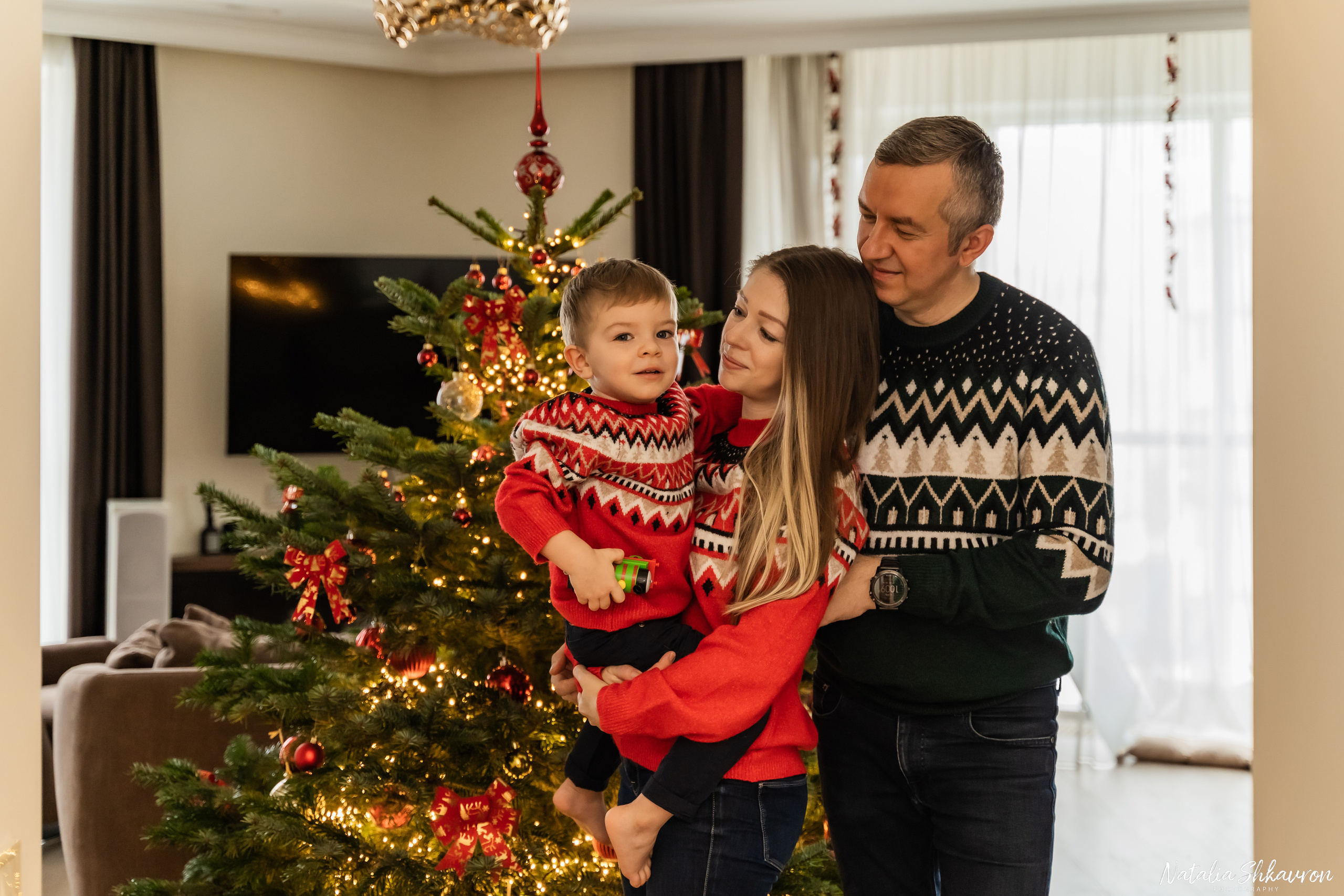 Новорічна фотосесія вдома. Сімейний фотограф Київ Наталія Шкаврон