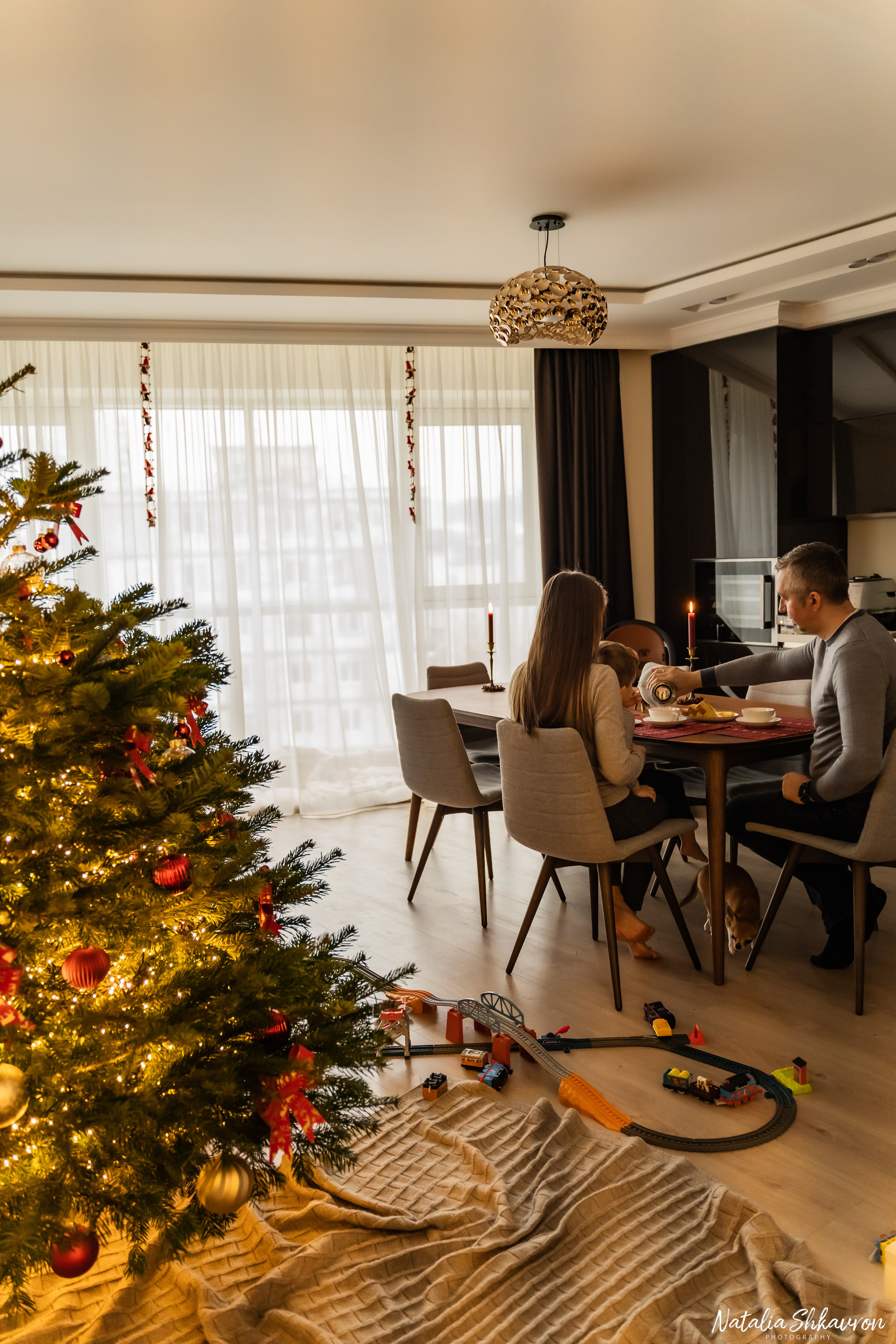 Новорічна фотосесія вдома. Сімейний фотограф Київ Наталія Шкаврон