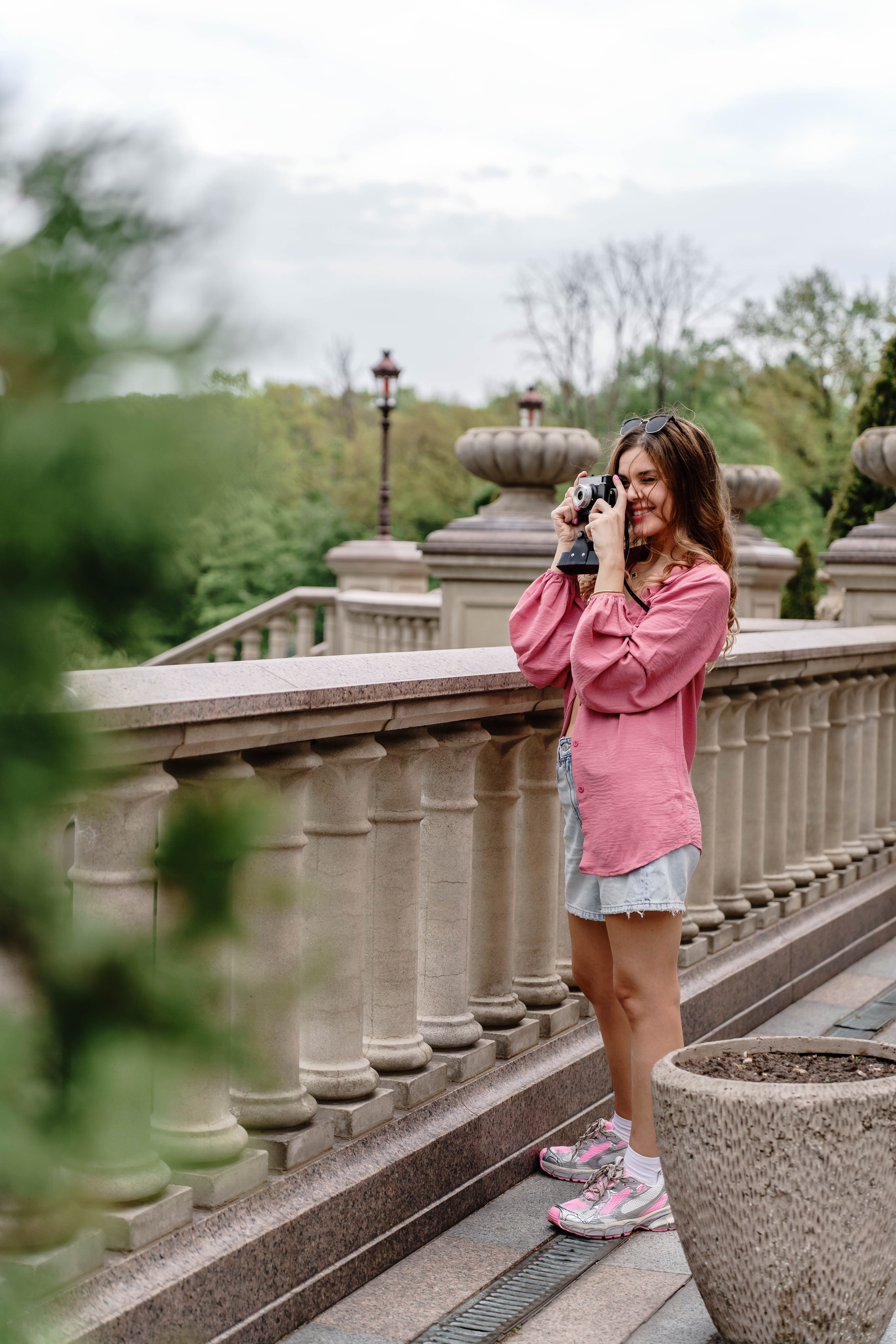 Фотосесія в сакурах. Family photographer in Kiev Natalia Shkavron