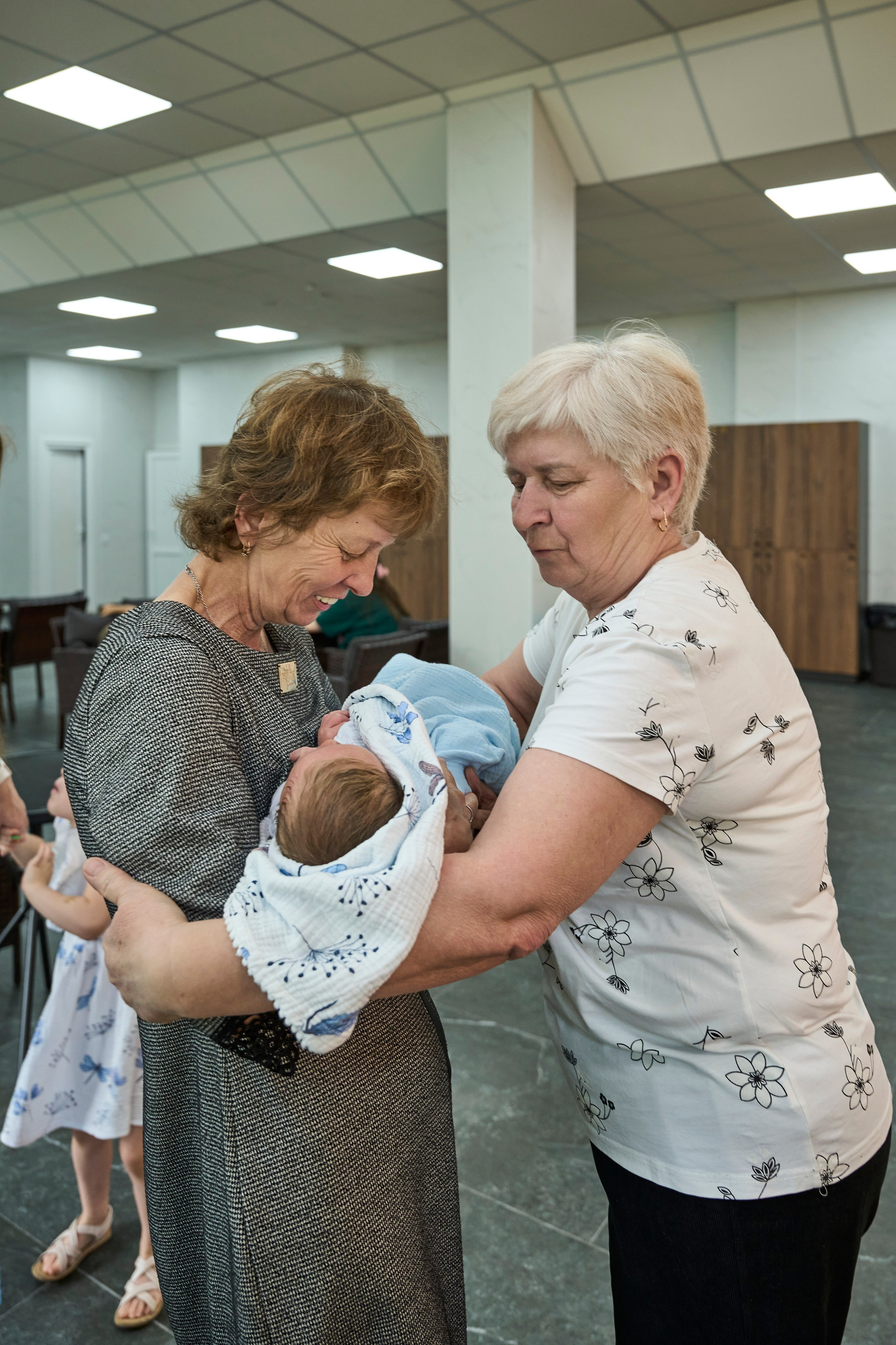 Виписка з пологового №3. Family photographer in Kiev Natalia Shkavron