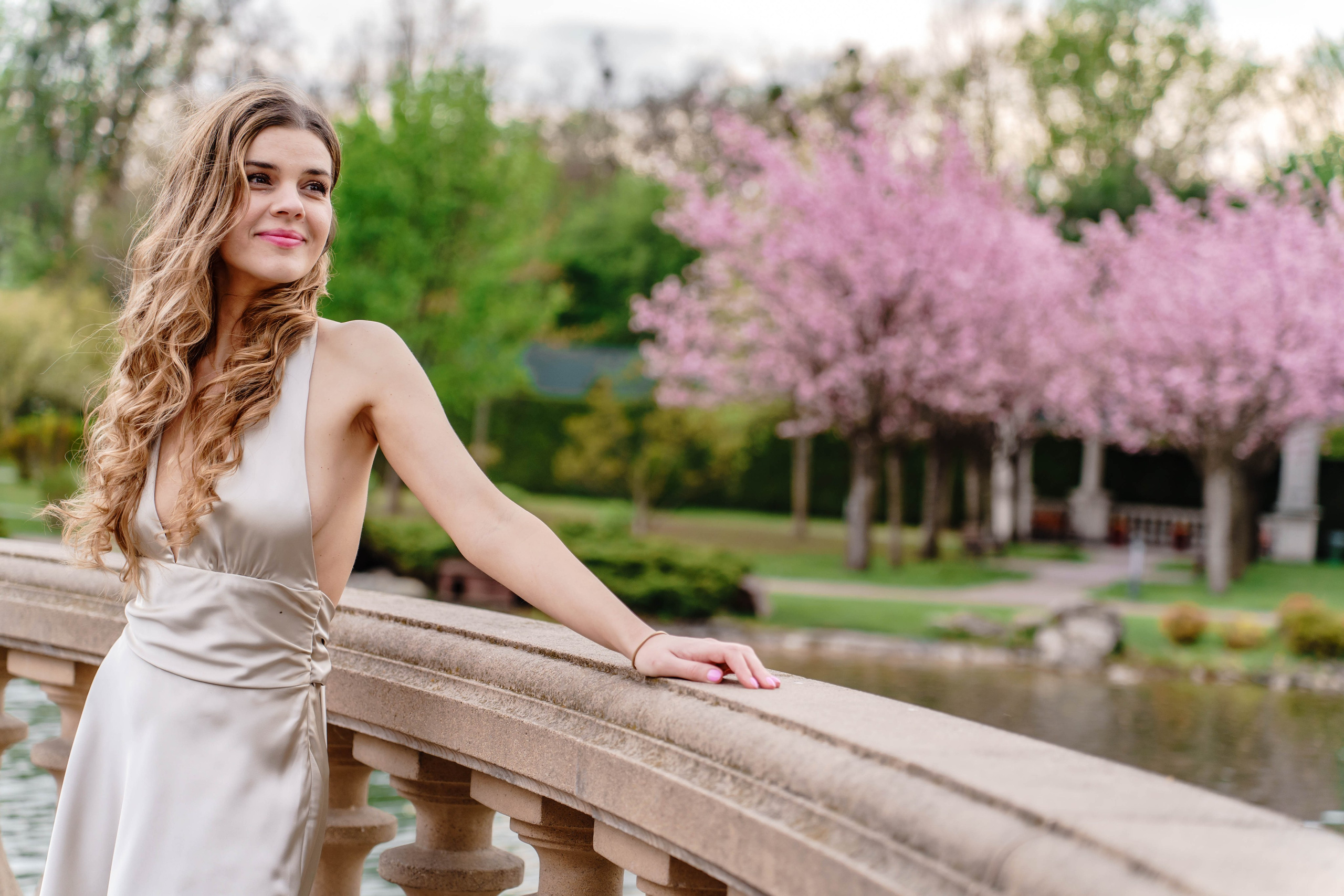 Фотосесія в сакурах. Family photographer in Kiev Natalia Shkavron