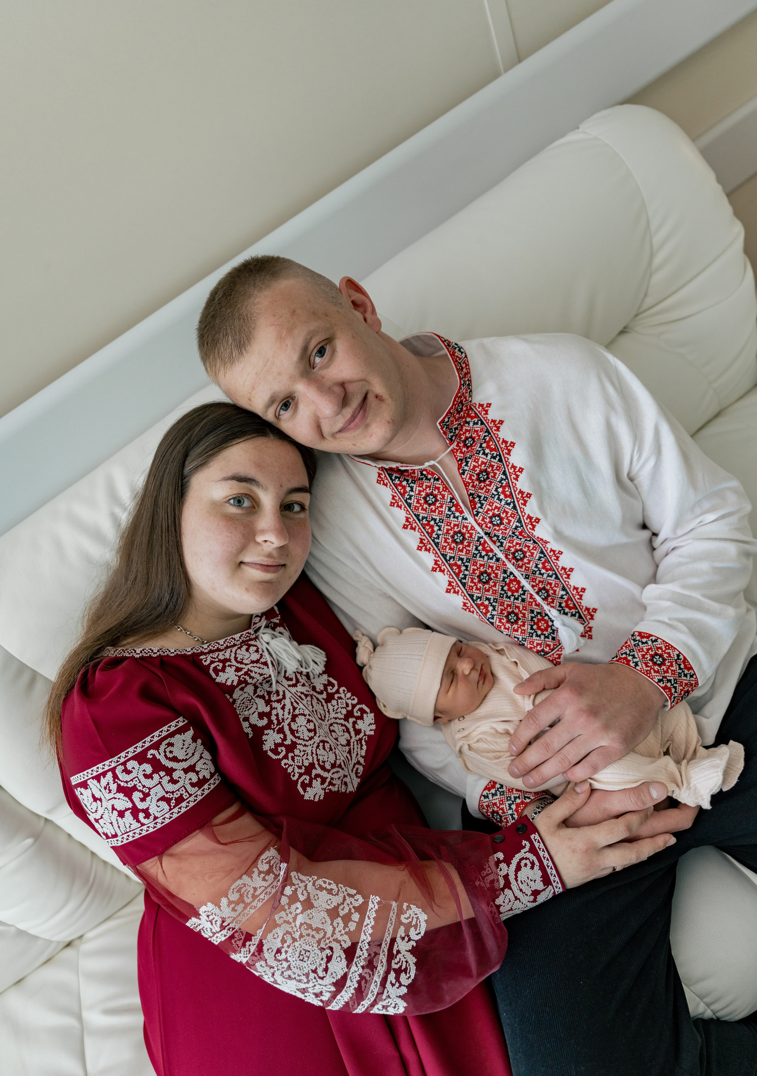 Виписка з пологового №3. Сімейний фотограф Київ Наталія Шкаврон