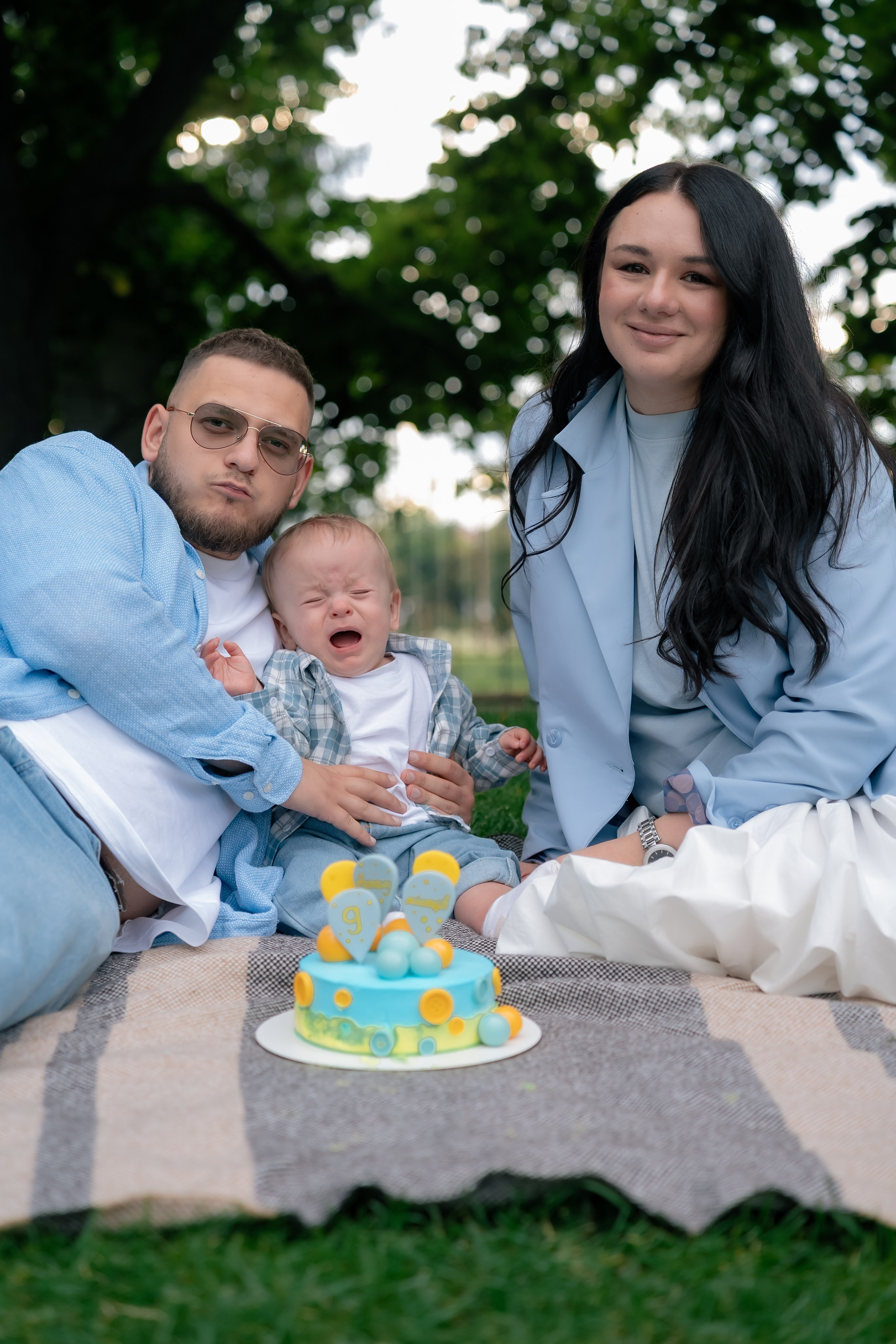 Сімейна фотосесія у парку Прага. Сімейний фотограф Київ Наталія Шкаврон