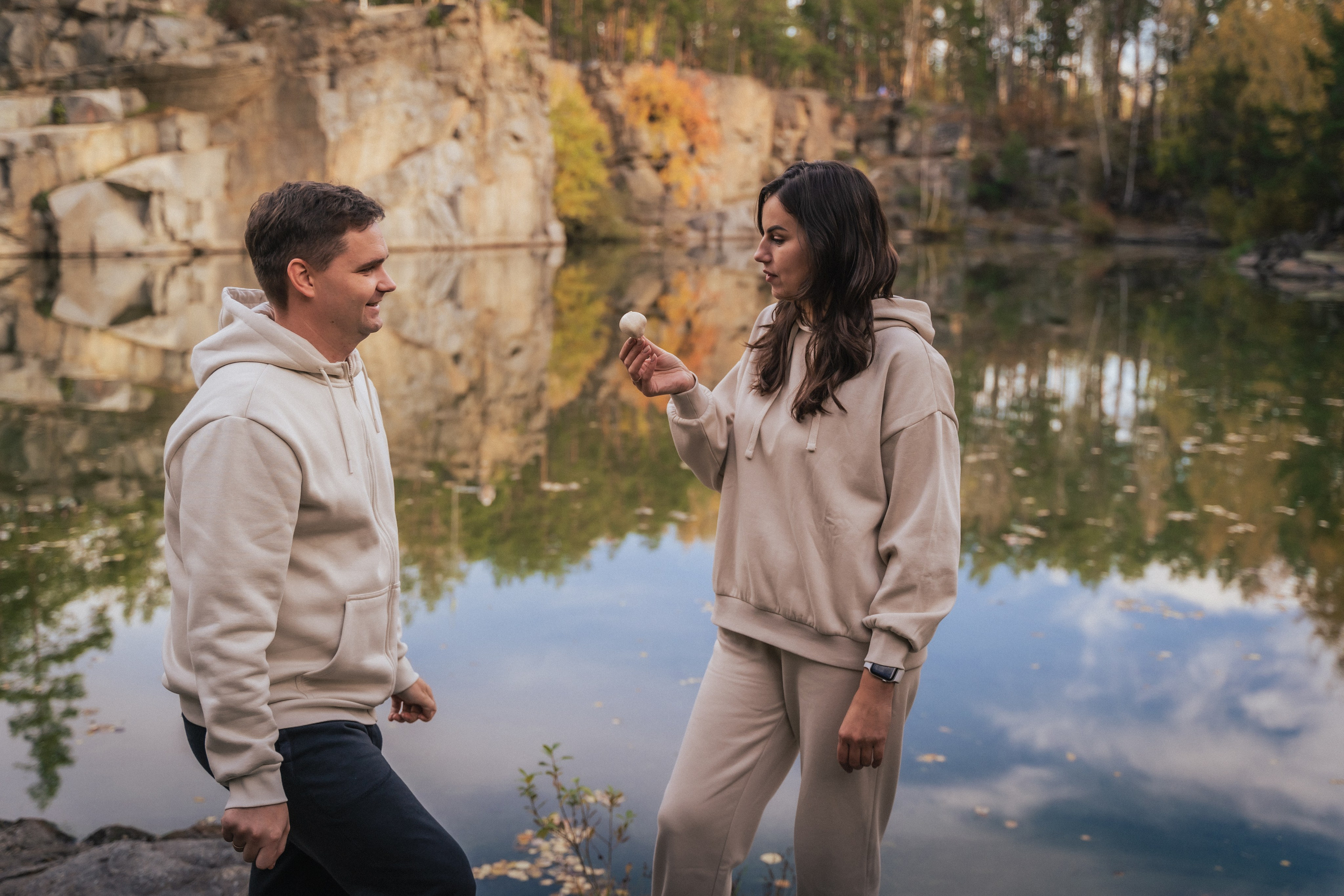 Сімейна фотосесія на природі біля Коростишівського карєру. Сімейний фотограф Київ Наталія Шкаврон