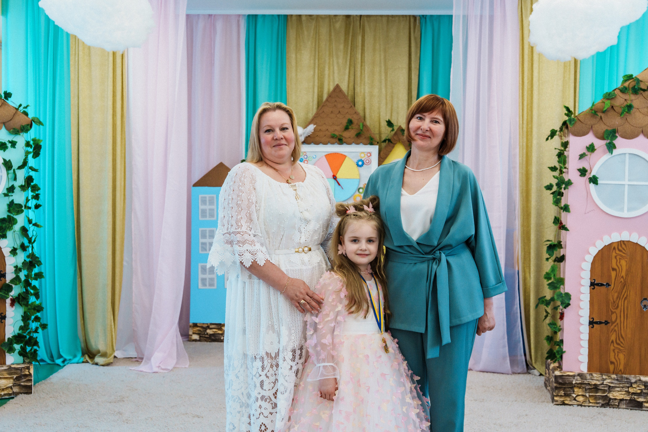 Випускний у садку. Сімейний фотограф Київ Наталія Шкаврон