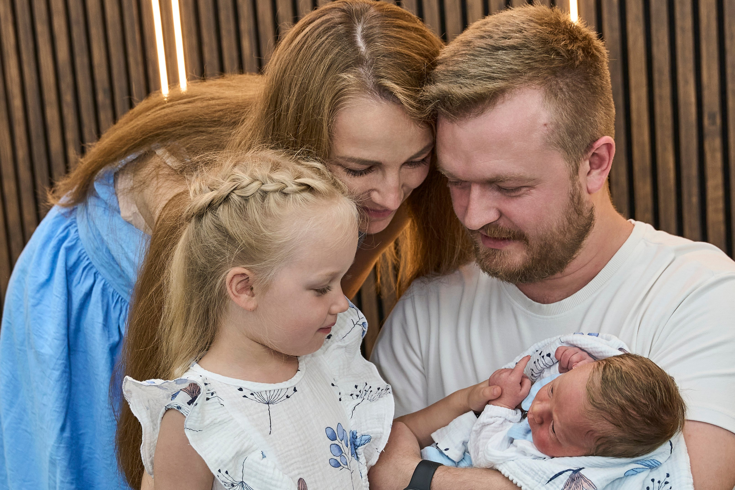 Виписка з пологового №3. Family photographer in Kiev Natalia Shkavron