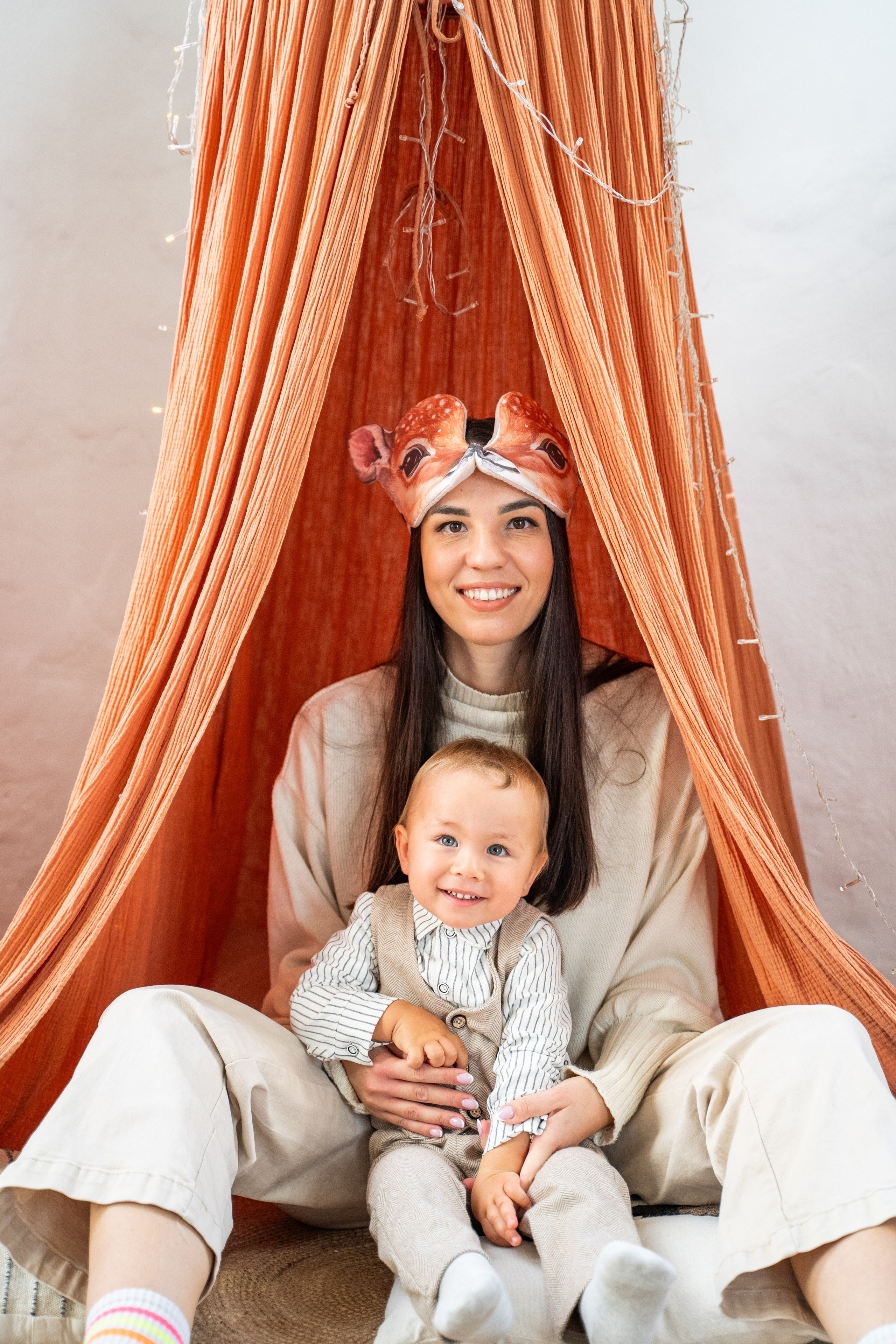 новорічна фотосесія київ, сімейний фотогра київ, фотограф київ, фотограф білогородка, фотограф вишневе, фотосесія в студії, новорінча фотосесія в студії,  київ фотограф, сімейний фотограф Гатне фотограф, тарасівка фотограф, 