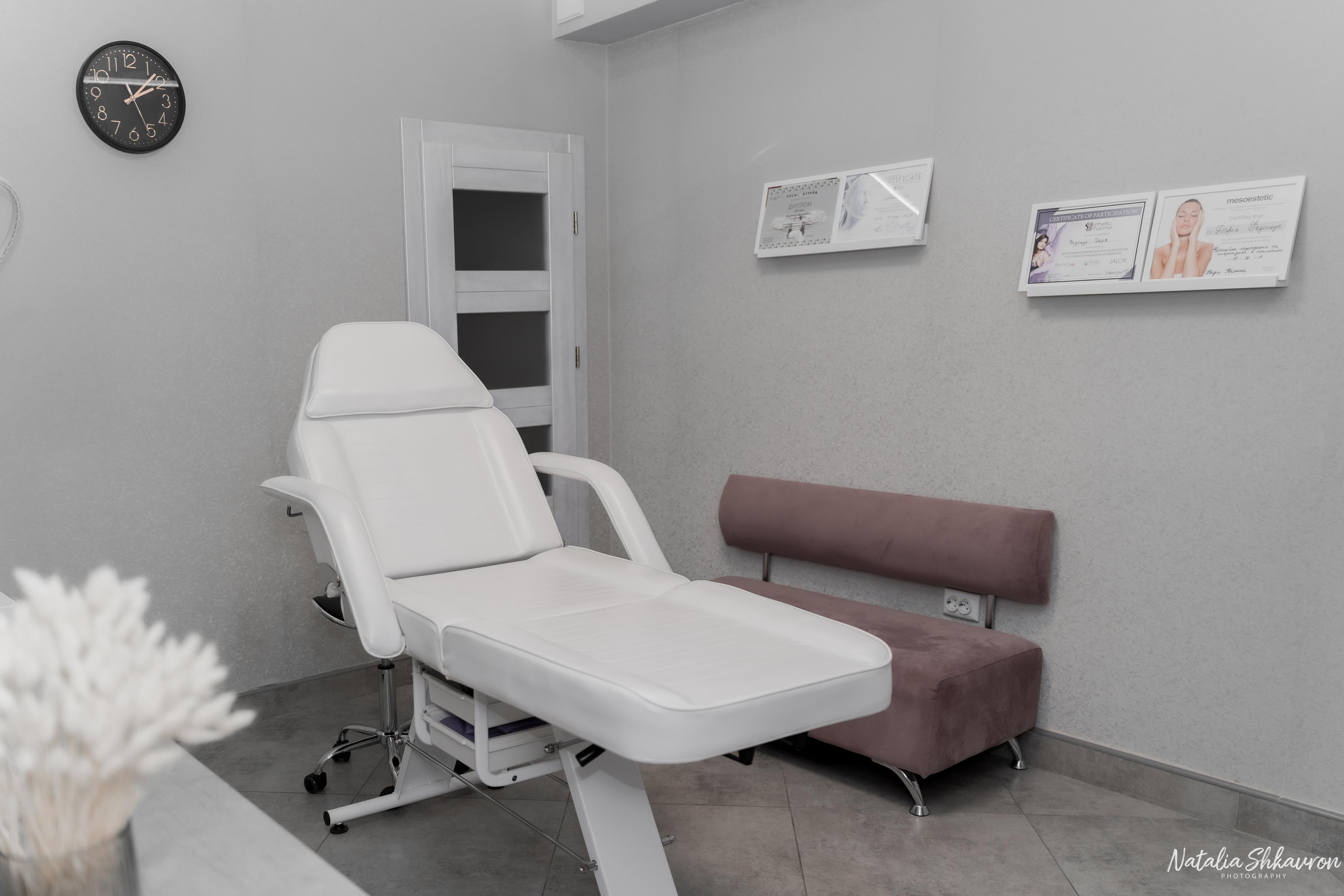 Контент фотосесія для косметолога Даші. Сімейний фотограф Київ Наталія Шкаврон