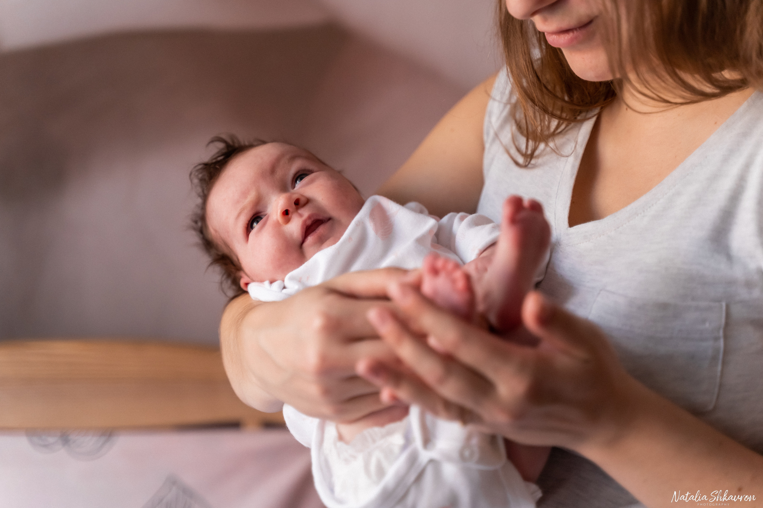 Сімейна фотосесія новонародженої. Сімейний фотограф Київ Наталія Шкаврон