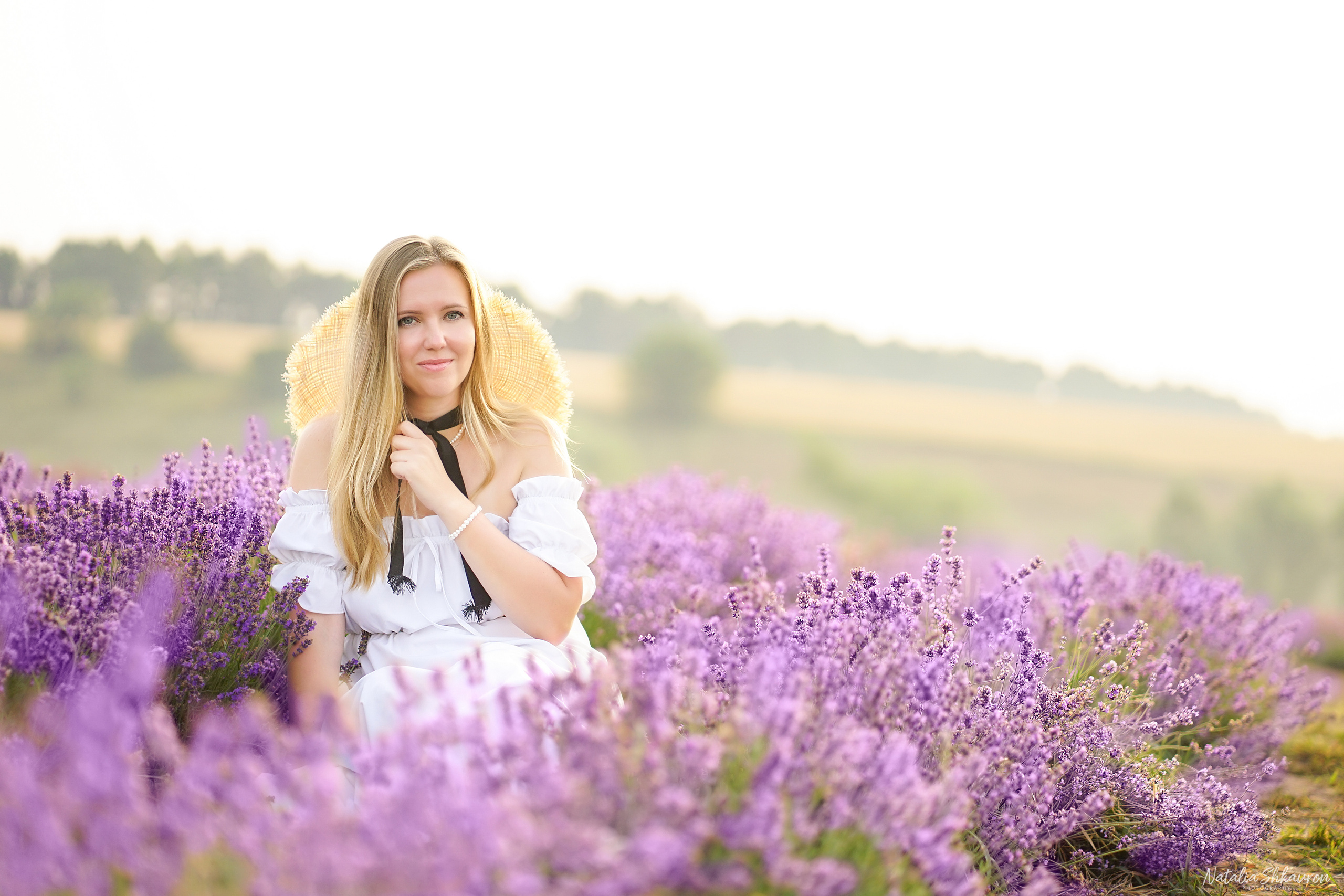 Фотосесія на світанку в лаванді. Сімейний фотограф Київ Наталія Шкаврон