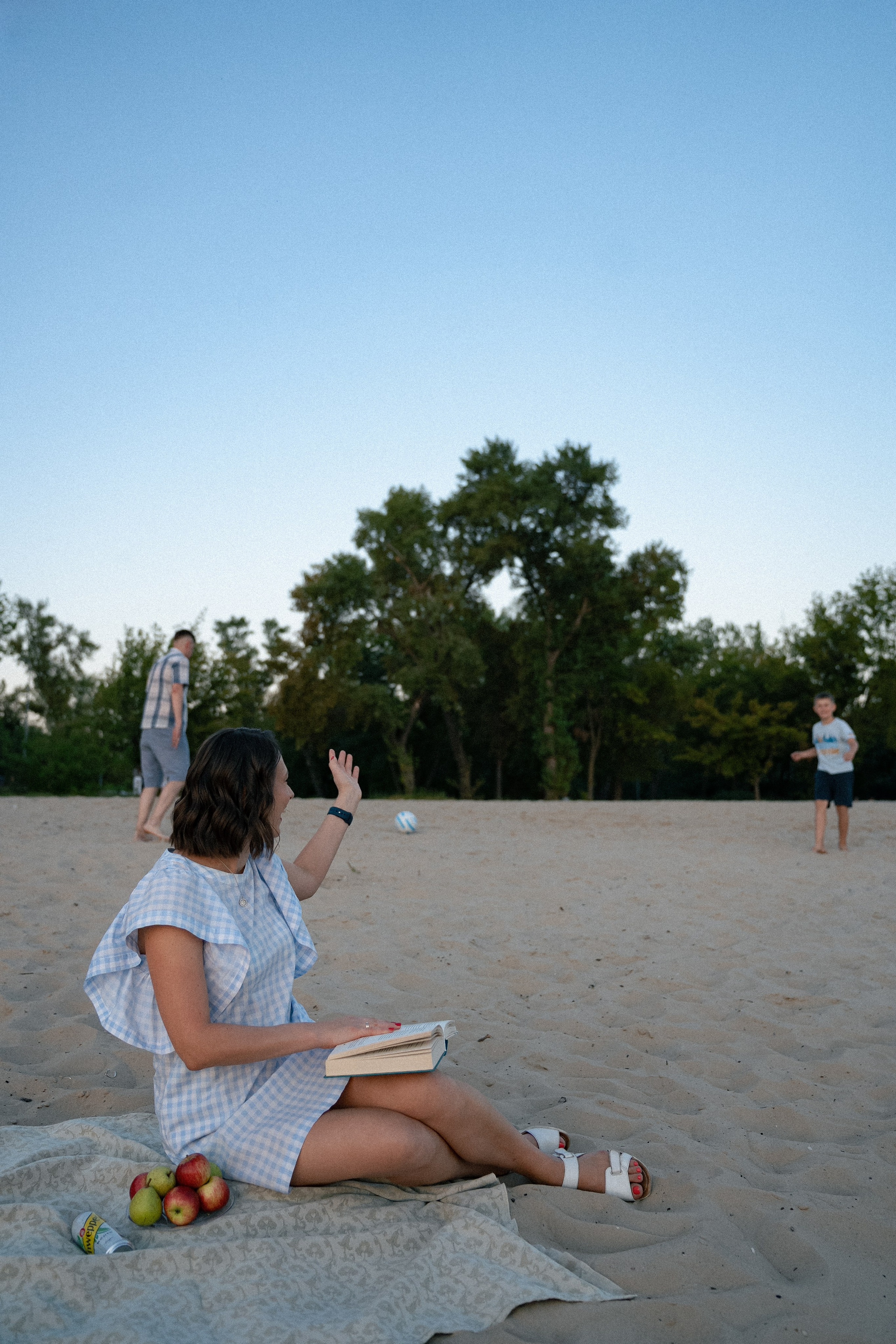 Сімейна фотосесія на пляжі. Family photographer in Kiev Natalia Shkavron