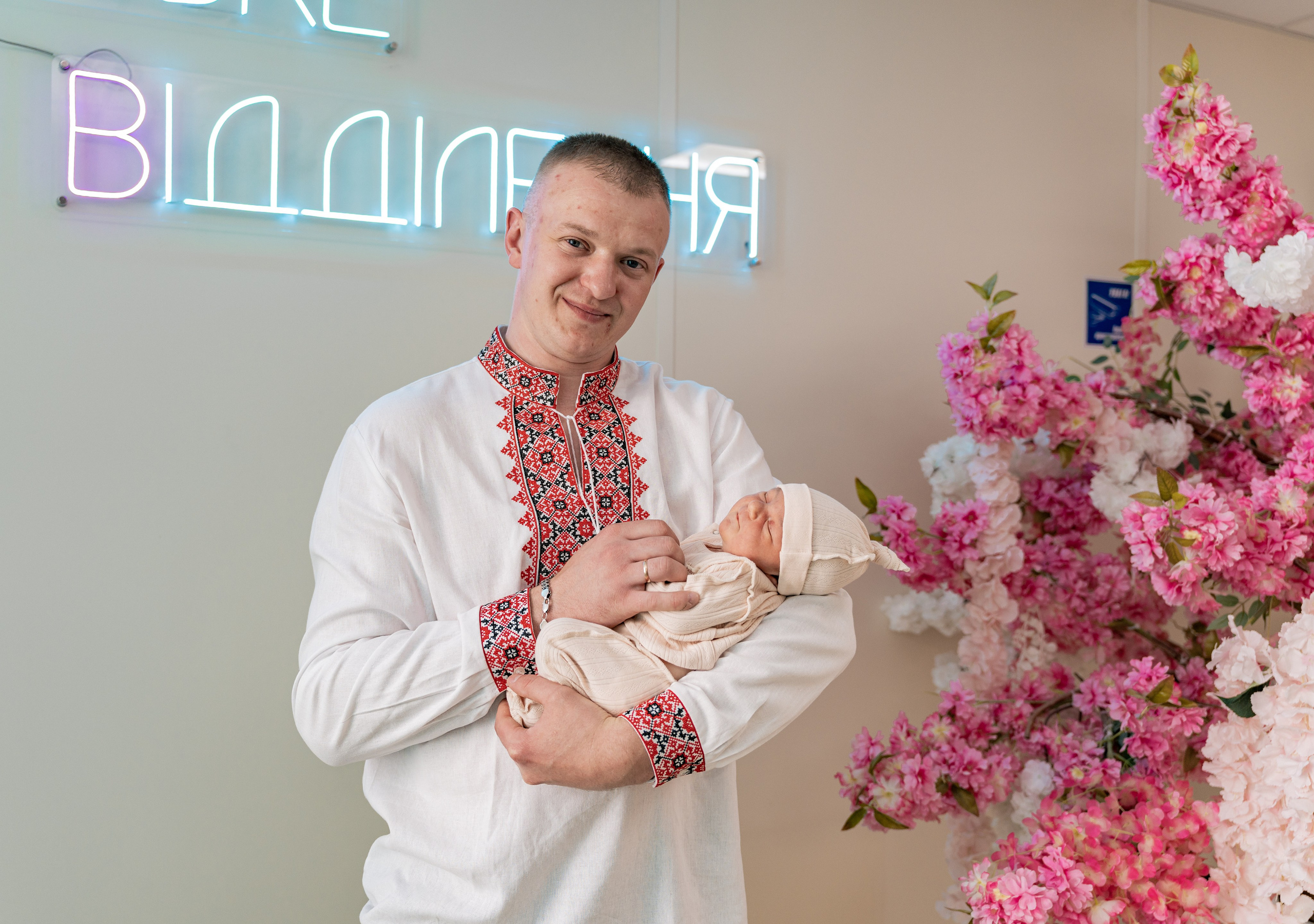 Виписка з пологового №3. Сімейний фотограф Київ Наталія Шкаврон