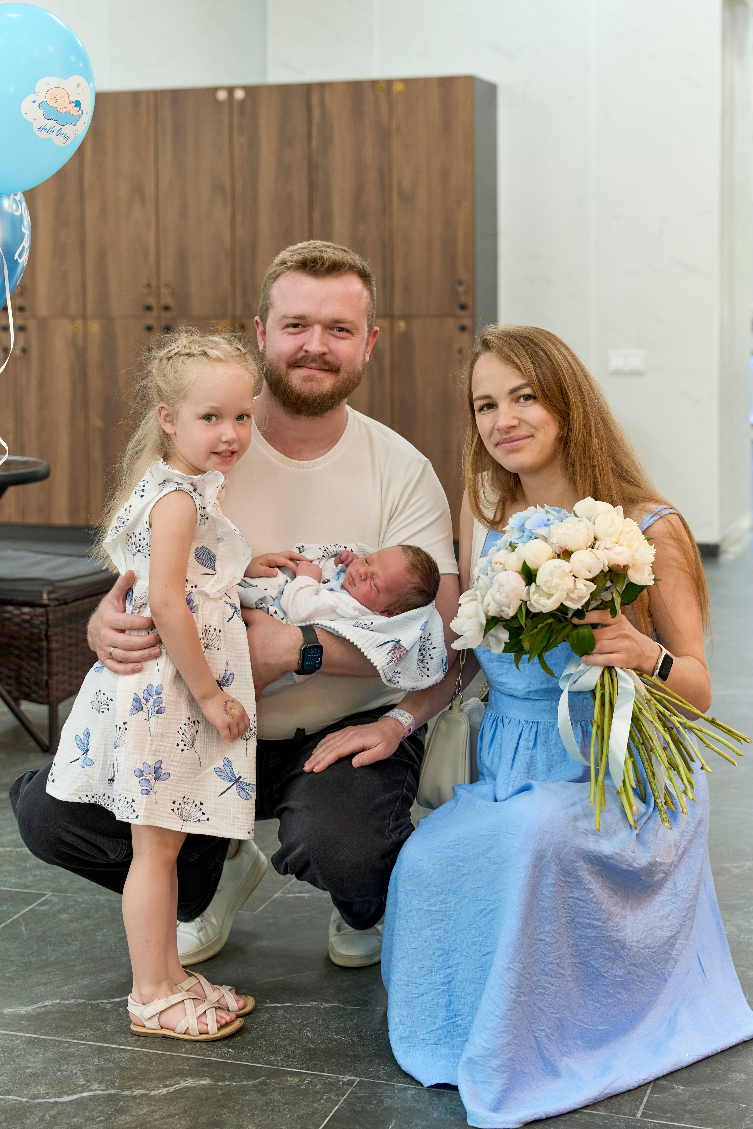 Виписка з пологового №3. Family photographer in Kiev Natalia Shkavron