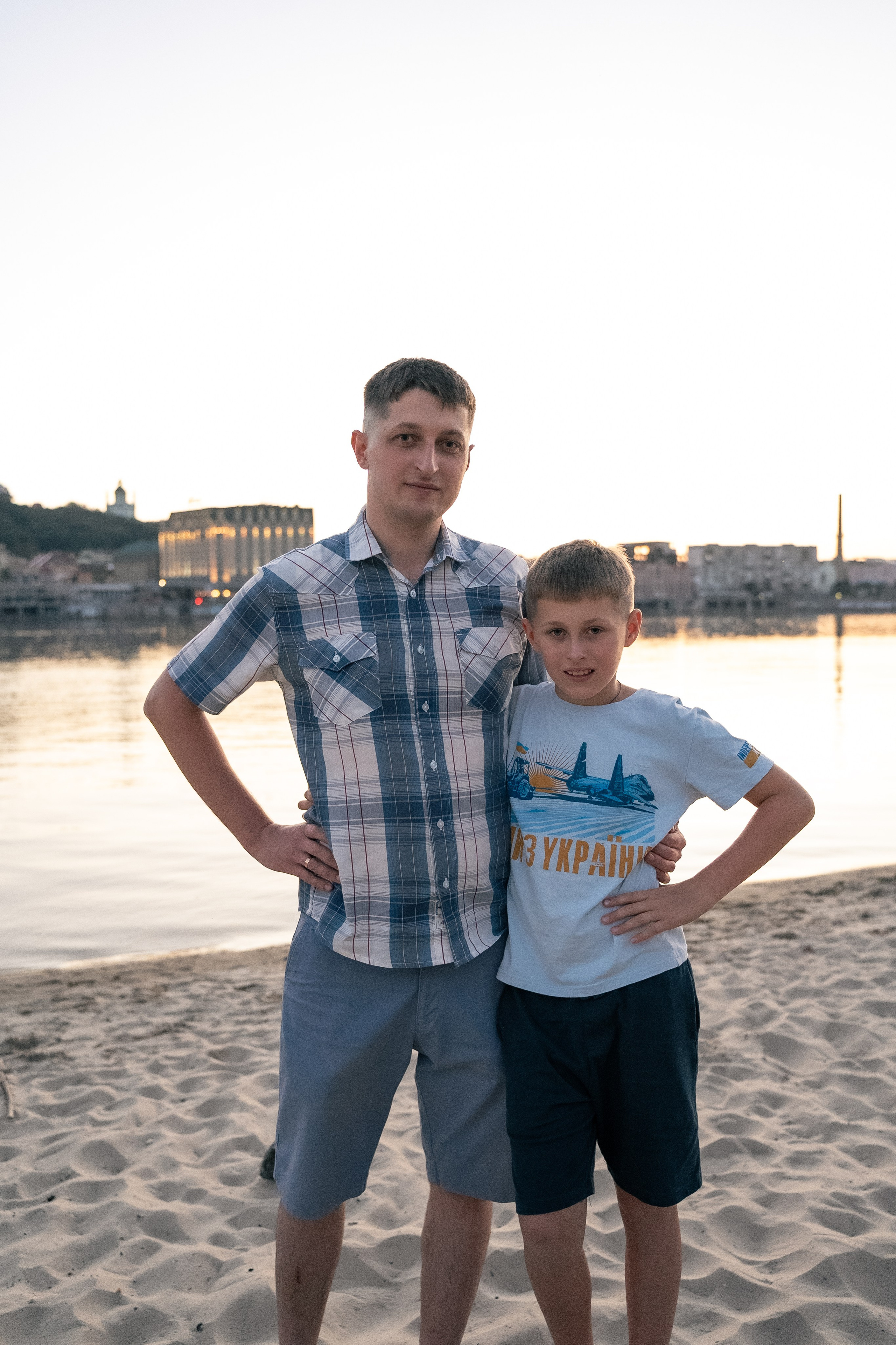 Сімейна фотосесія на Трухановому острові. Сімейний фотограф Київ Наталія Шкаврон