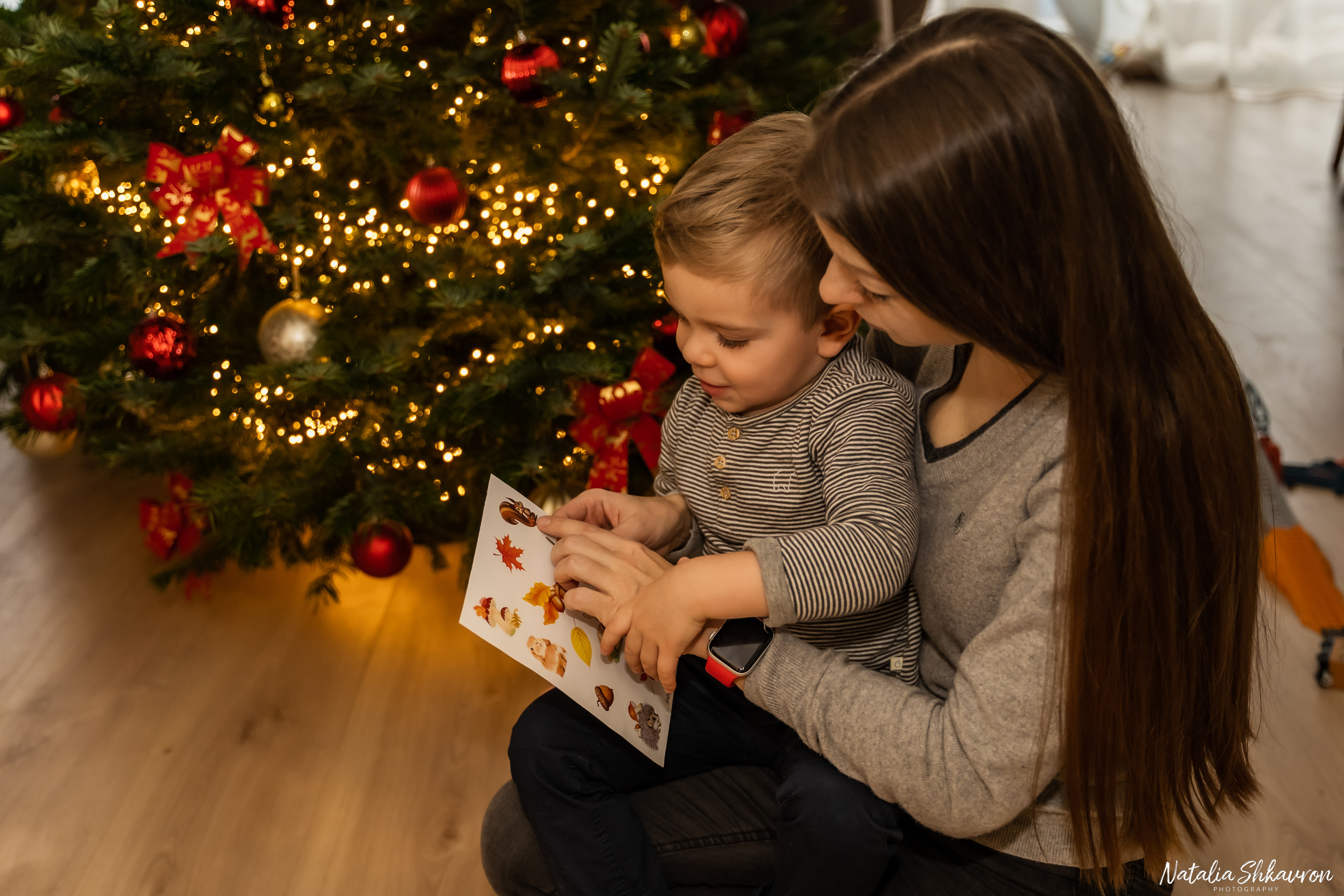 Новорічна фотосесія вдома. Сімейний фотограф Київ Наталія Шкаврон