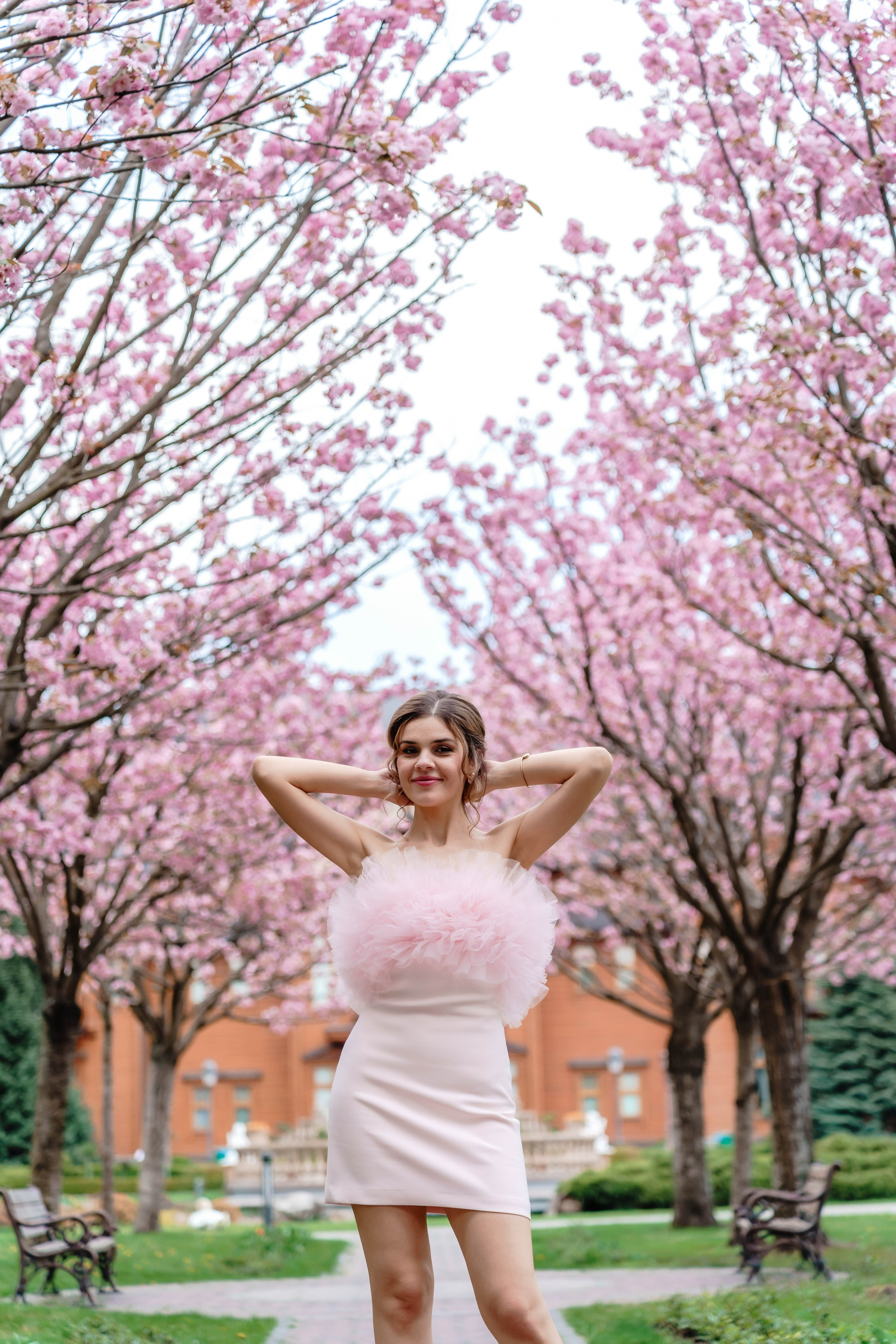 Фотосесія в сакурах. Family photographer in Kiev Natalia Shkavron